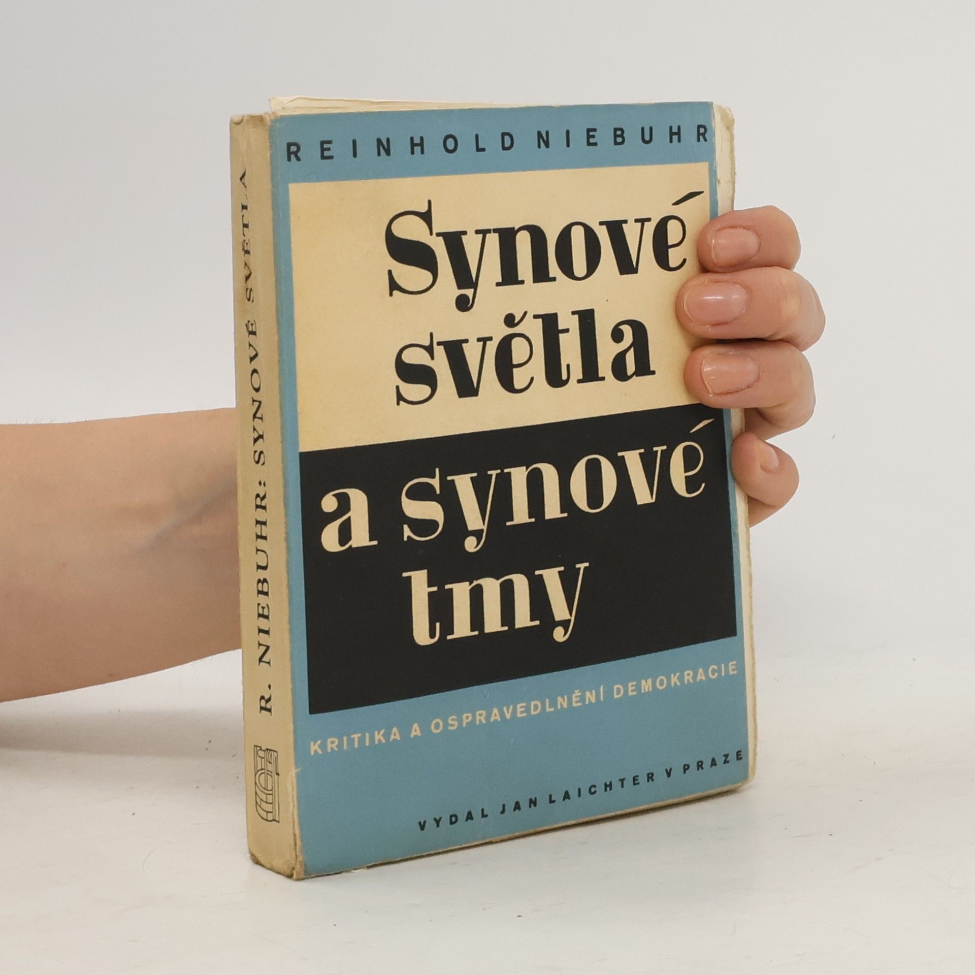 Synové světla a synové tmy