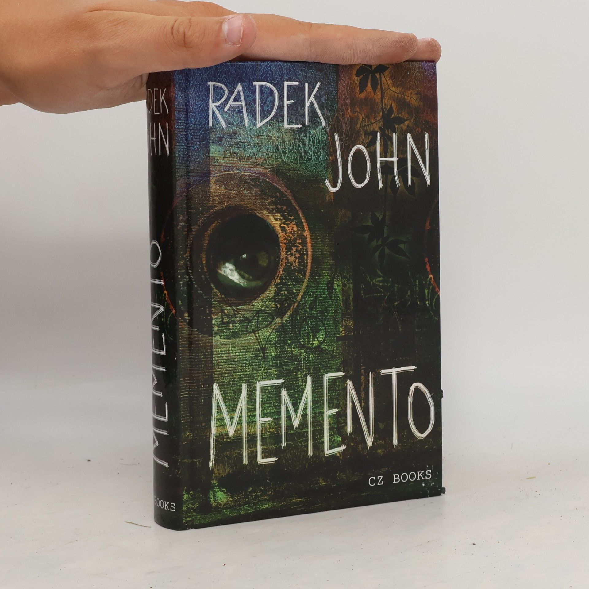 Radek John Memento