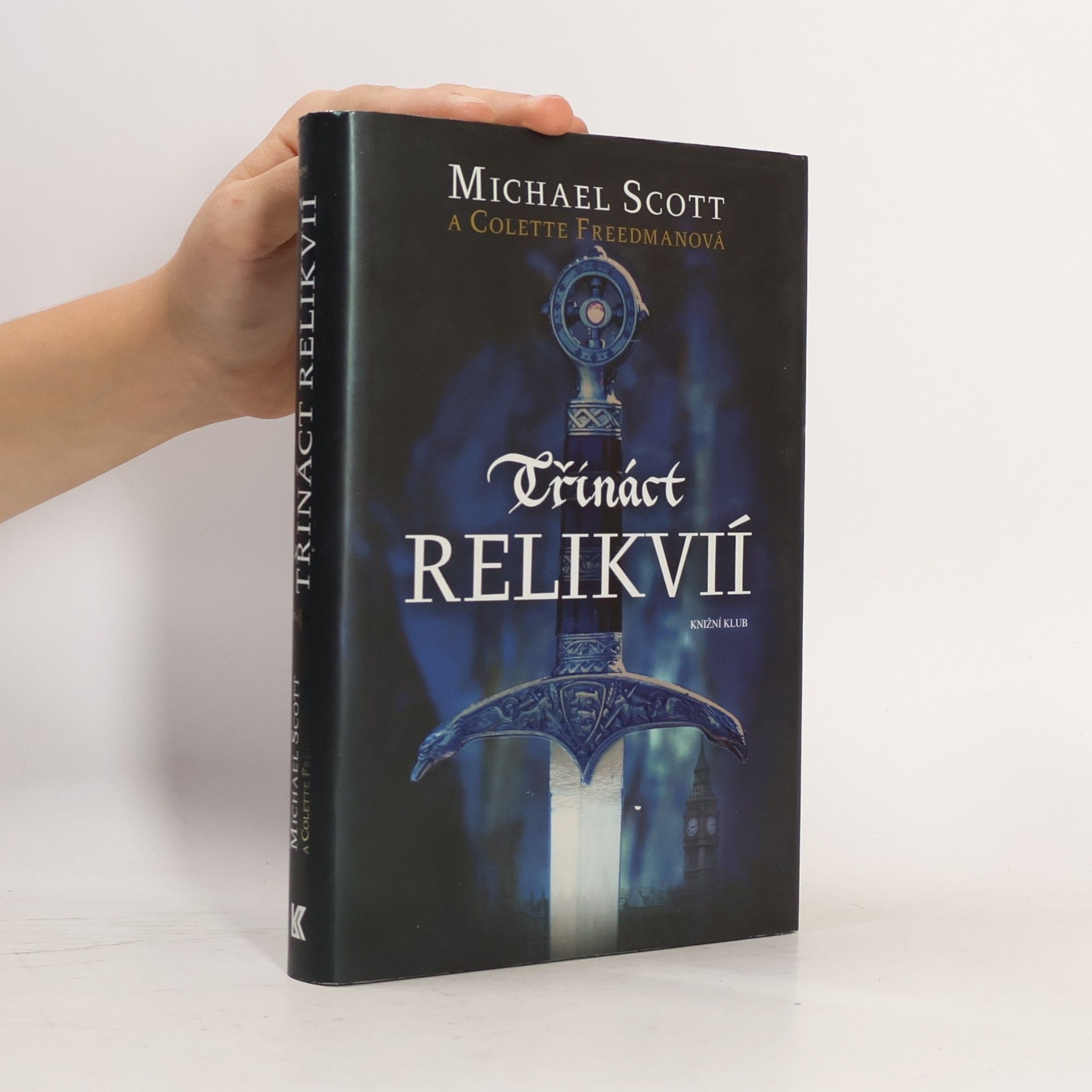 Michael Scott Třináct relikvií