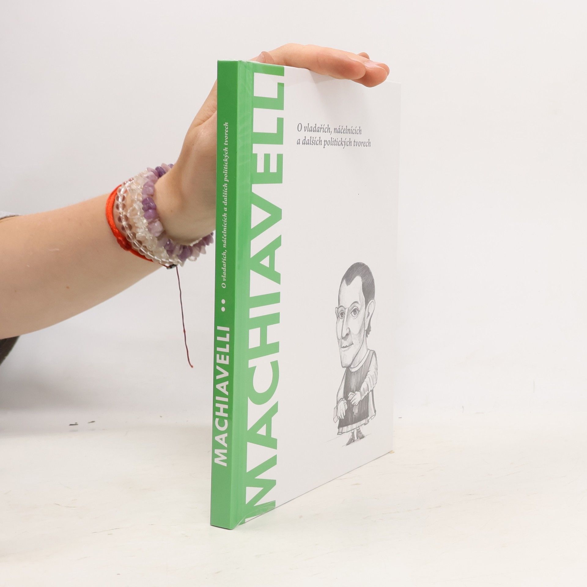 Ignacio Iturralde Machiavelli: O vladařích, náčelnících a dalších politických tvorech