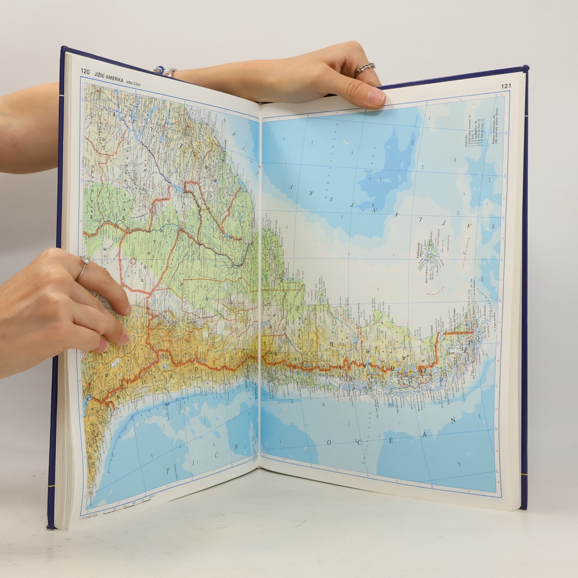 Kolektiv autorů Velký atlas světa