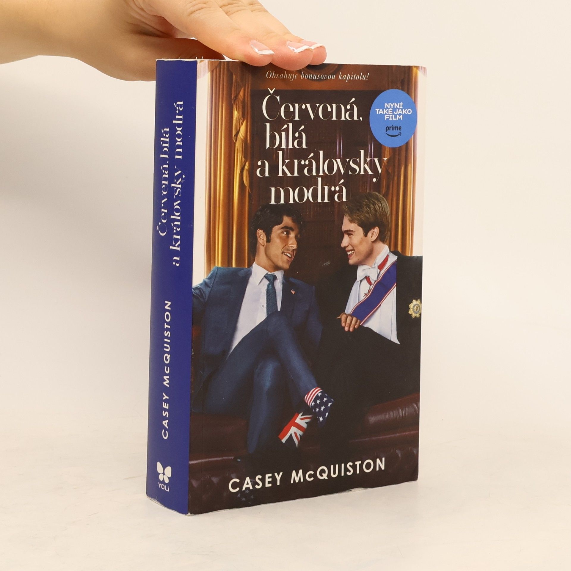 Červená, bílá a královsky modrá