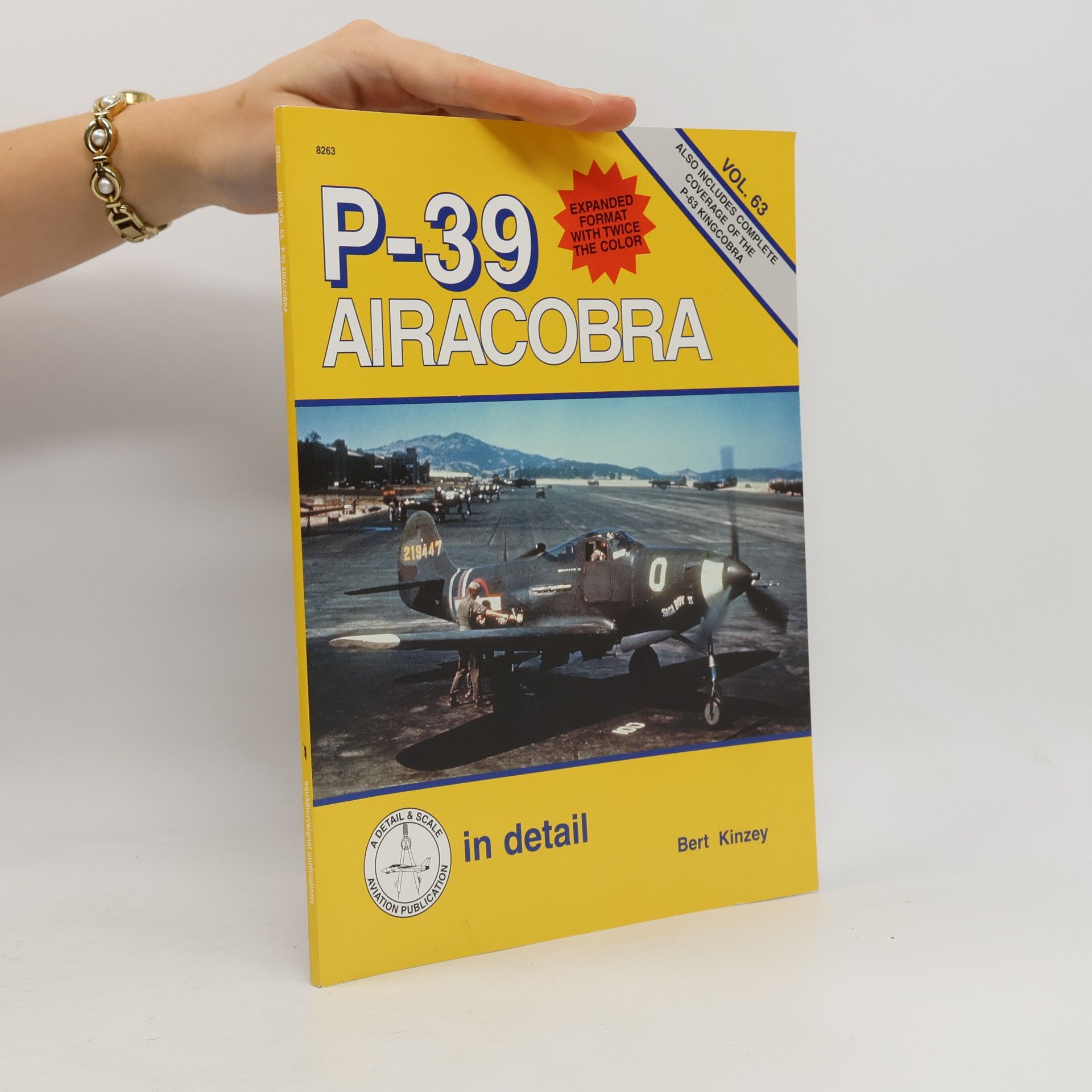 Bert Kinzey P-39 Airacobra 63