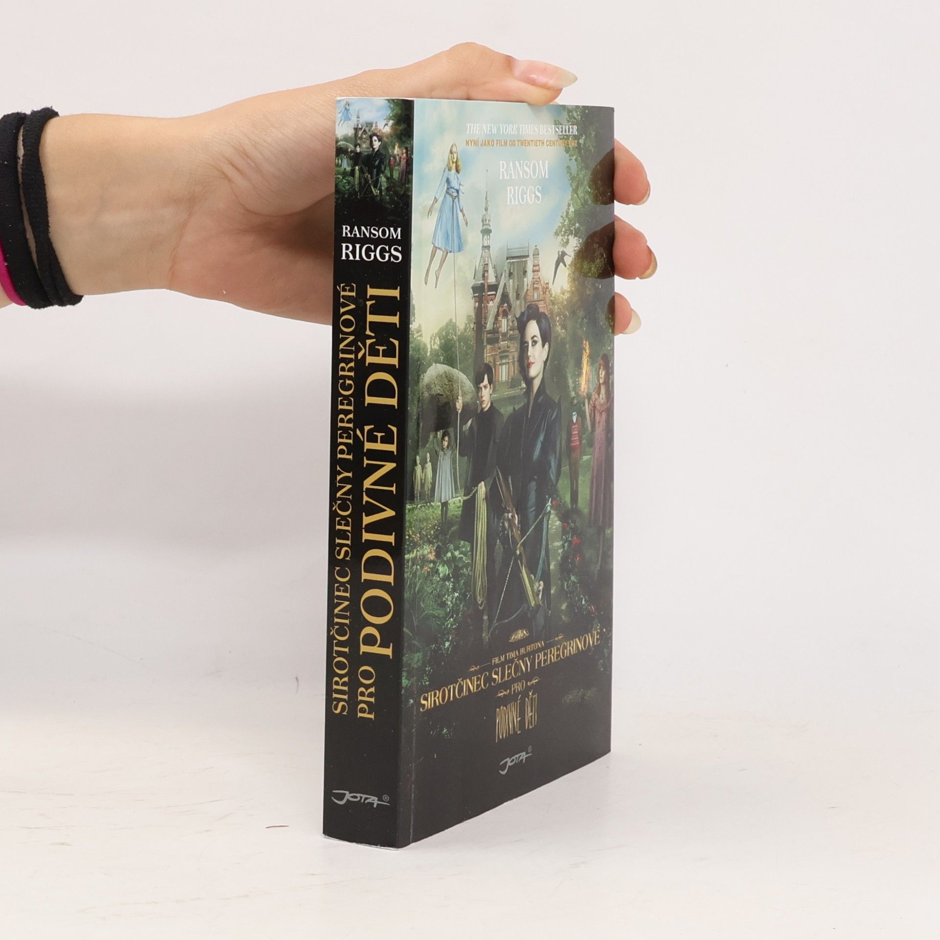 Ransom Riggs Sirotčinec slečny Peregrinové pro podivné děti