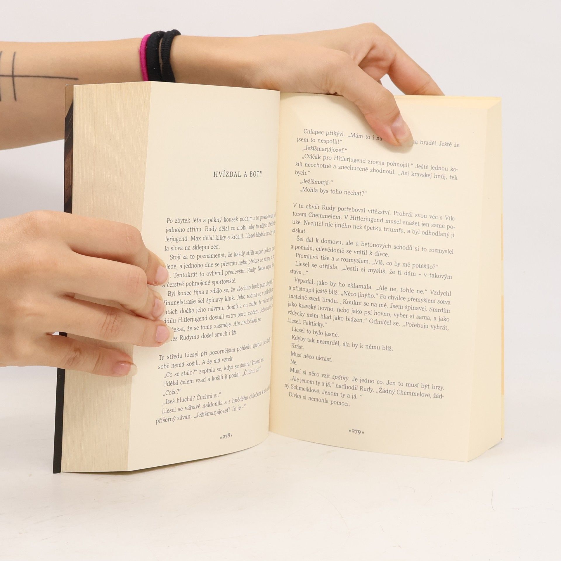 Markus Zusak Zlodějka knih