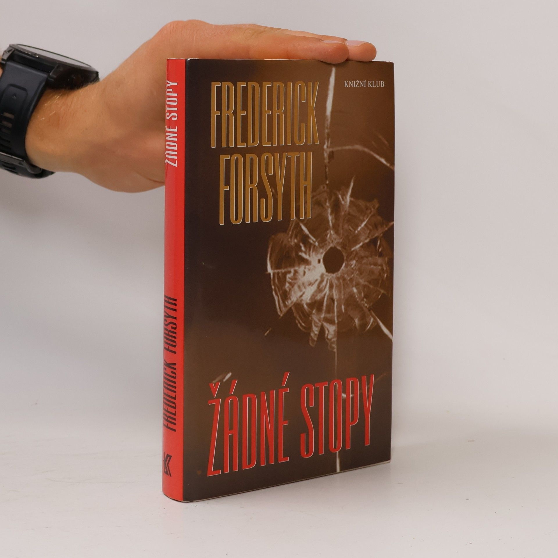 Frederick Forsyth Žádné stopy
