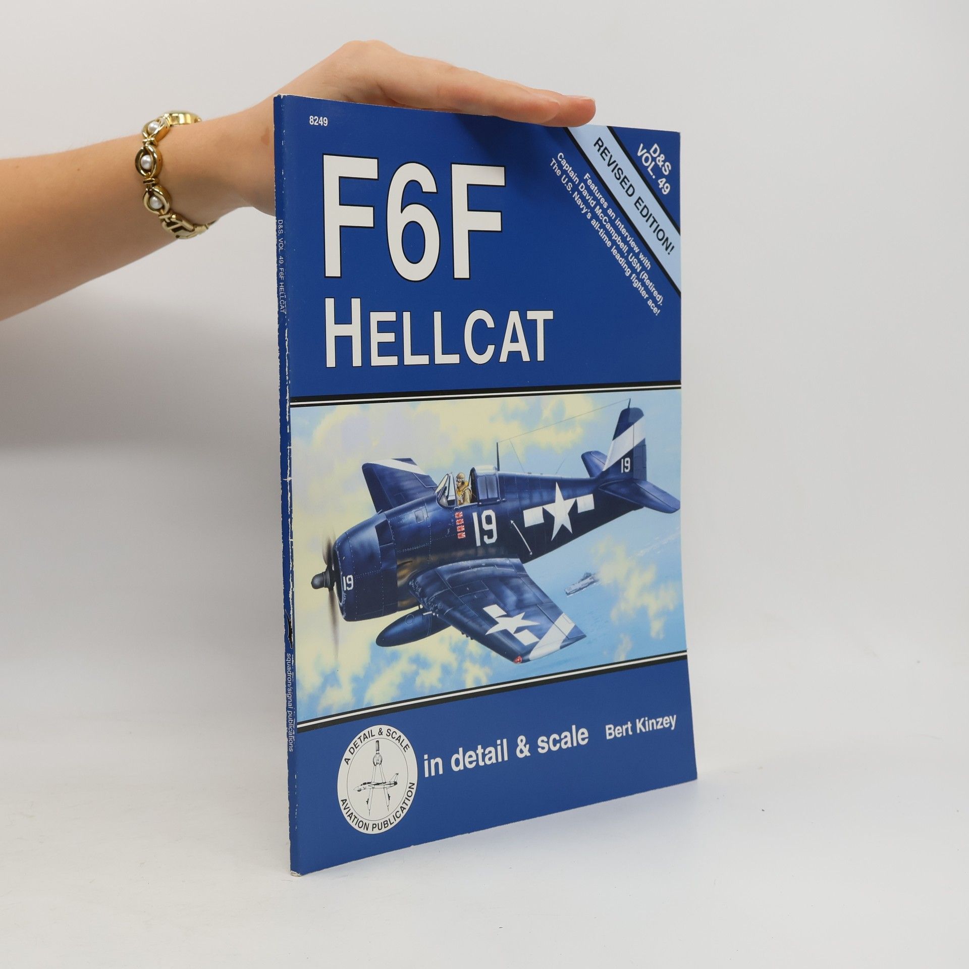 Bert Kinzey F6F Hellcat