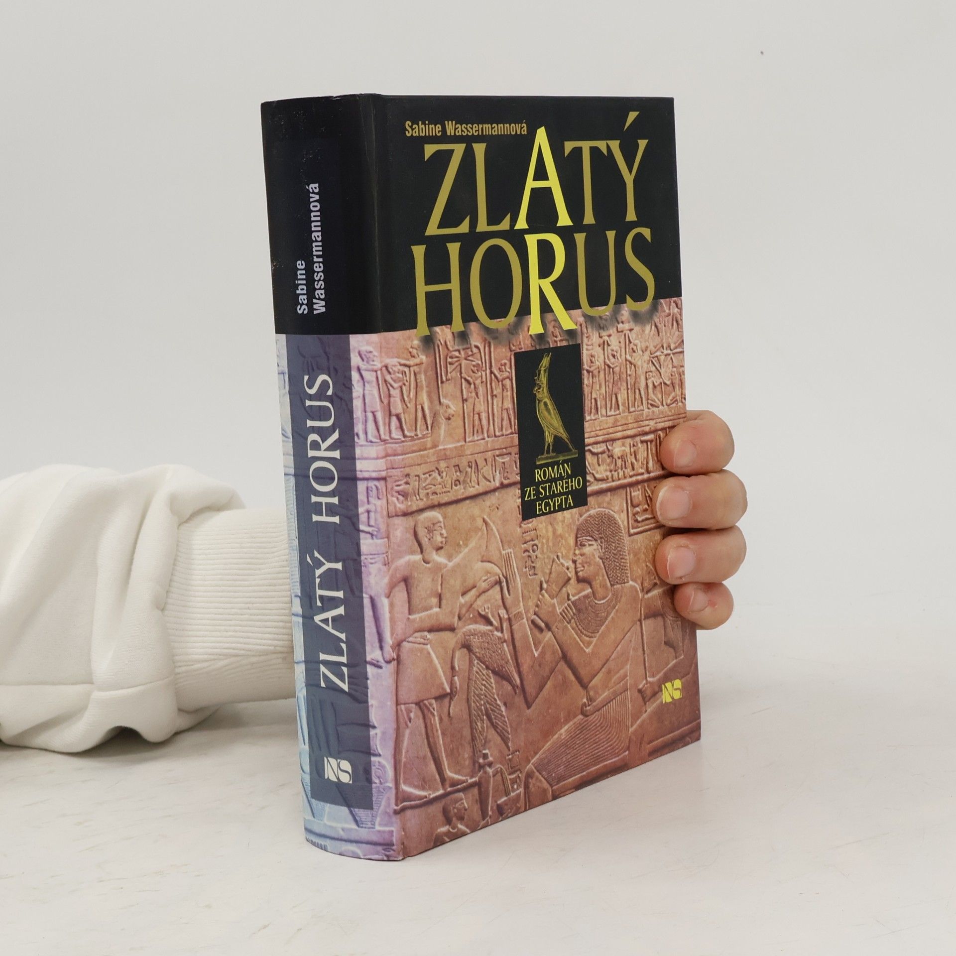 Monika Kuprová Zlatý Horus. Román ze starého Egypta