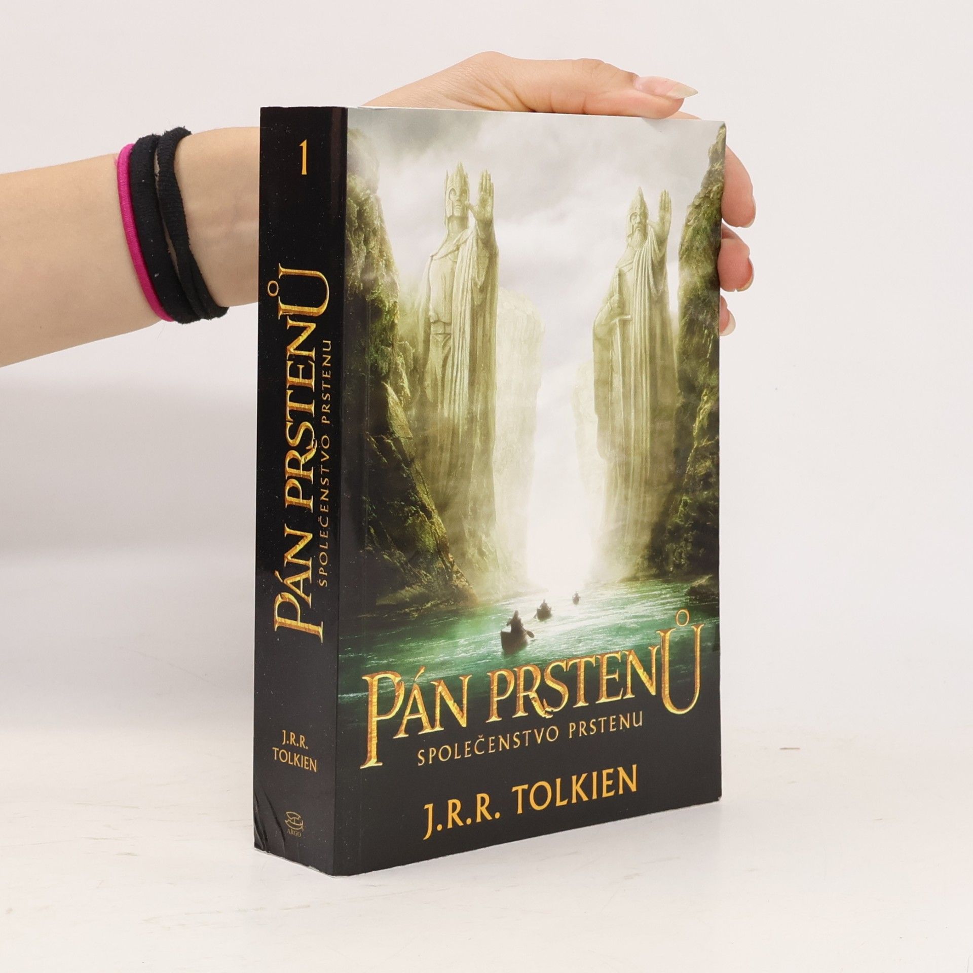 John Ronald Reuel Tolkien Pán prstenů. Společenstvo prstenu