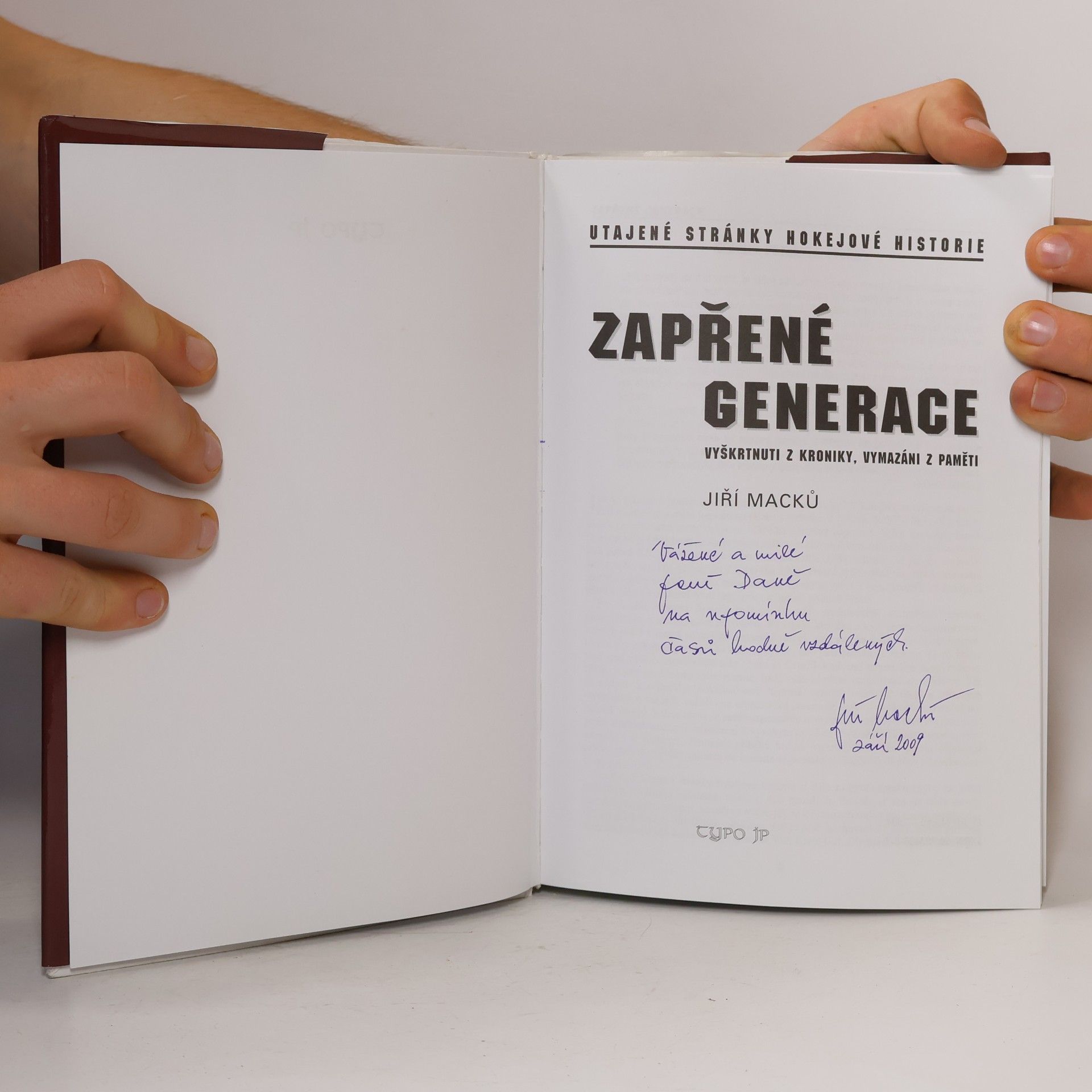 Jiří Macků Zapřené generace – Utajené stránky hokejové historie – 1