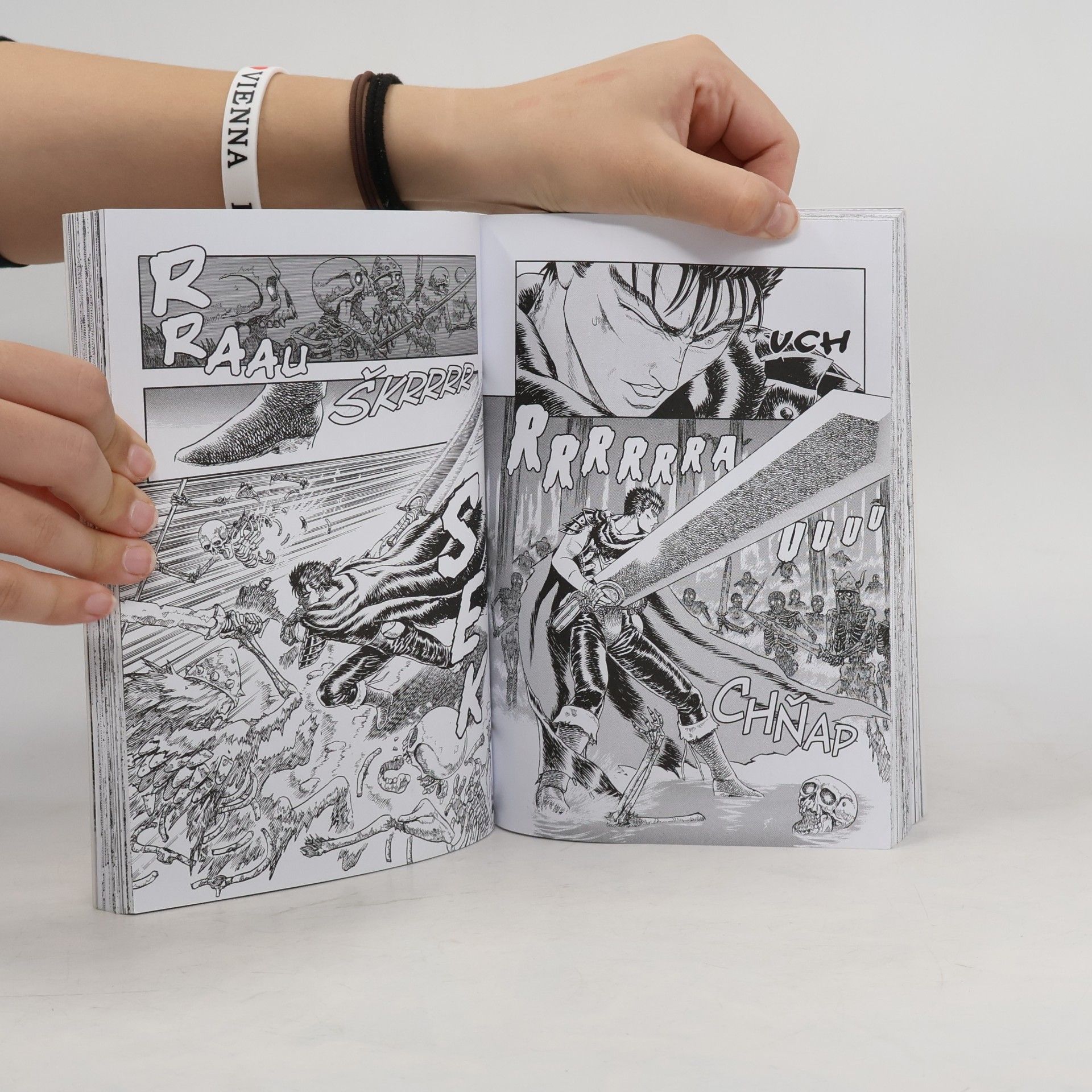 Kentaro Miura Berserk. Díl 1.