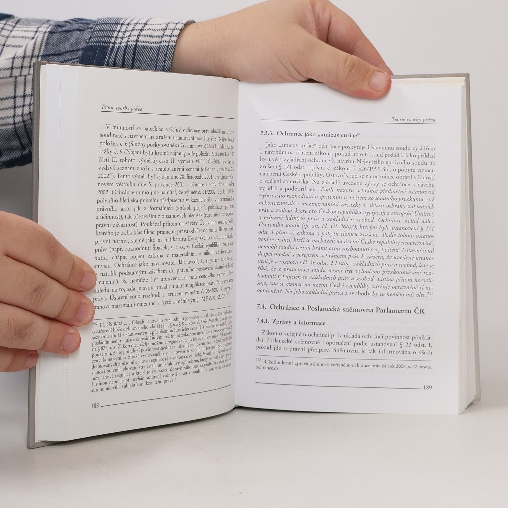 Autorenkollektiv Legislativní proces. Teorie a praxe