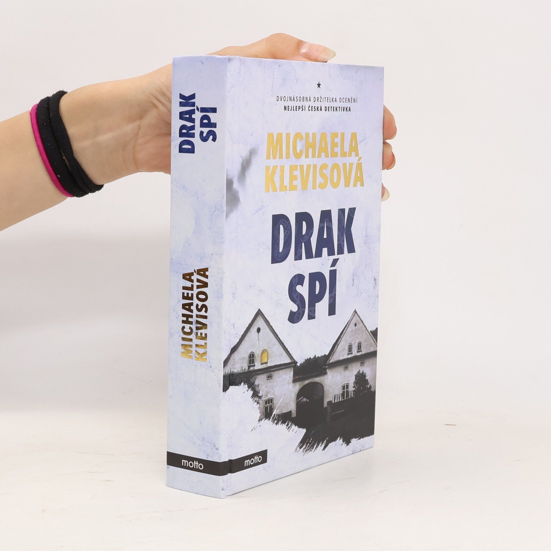 Michaela Klevisová Drak spí