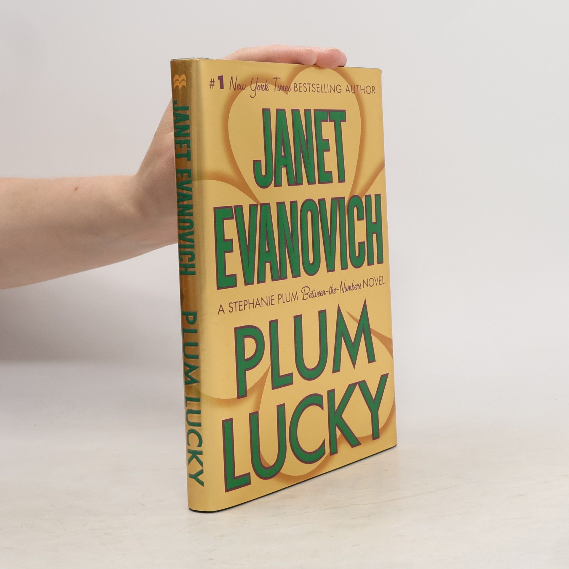 Janet Evanovich Stephanie Plum Novels: Plum Lucky