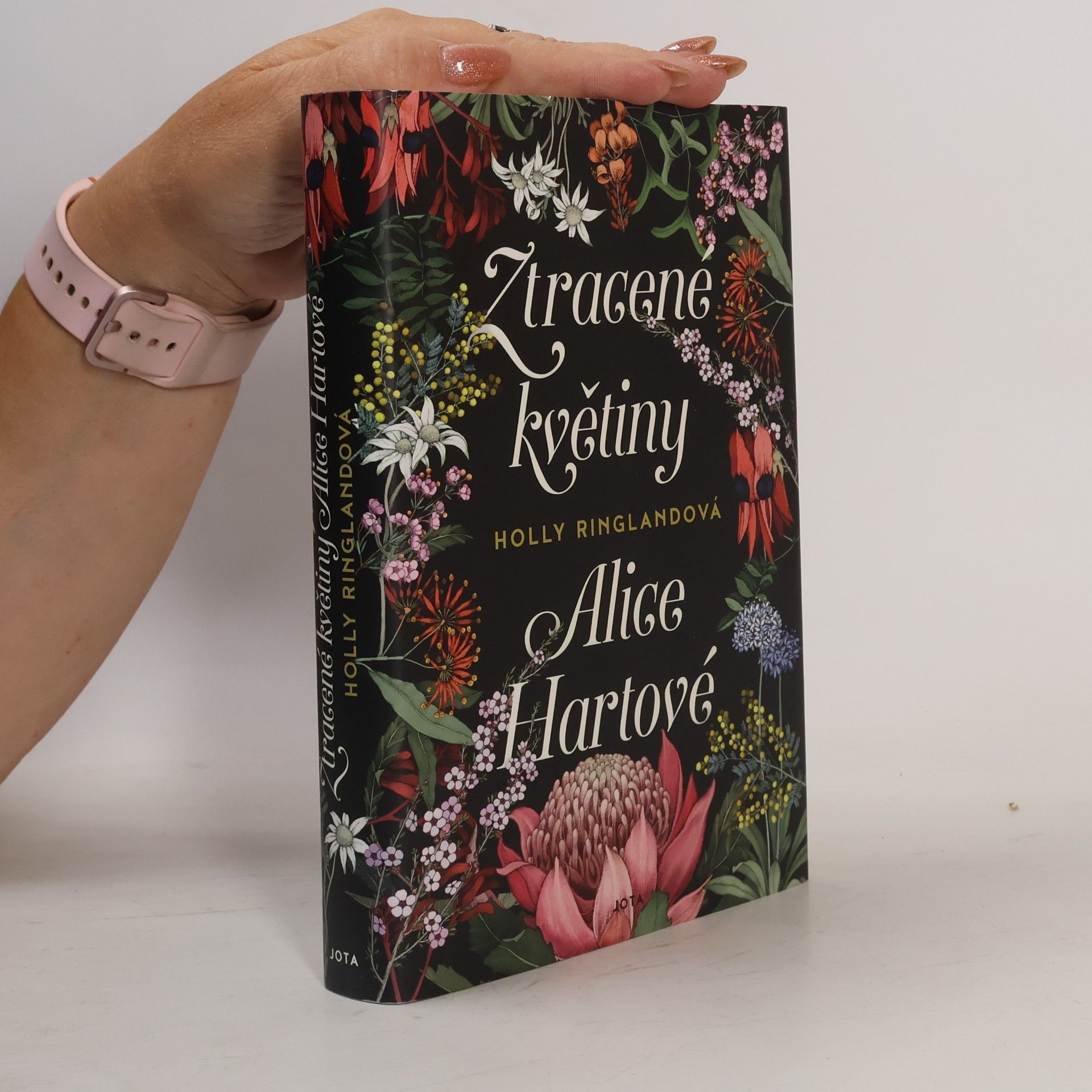 Holly Ringland Ztracené květiny Alice Hartové