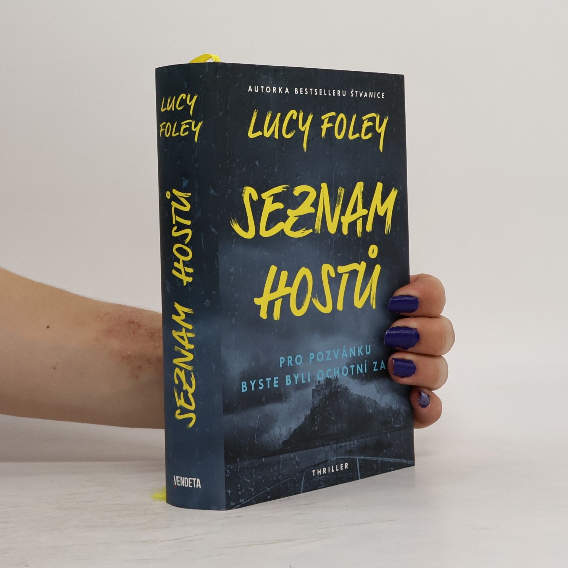 Lucy Foley Seznam hostů