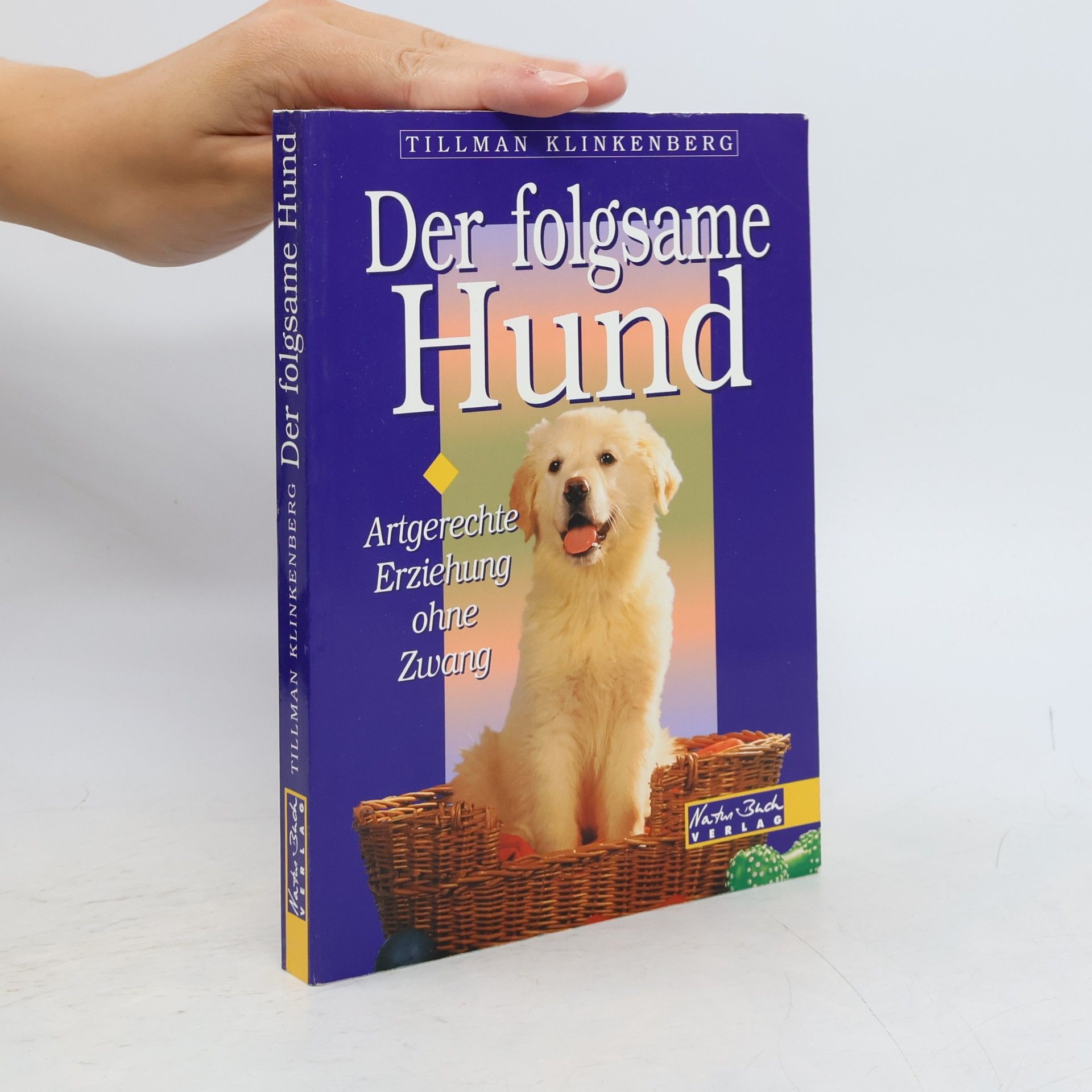 Der folgsame Hund