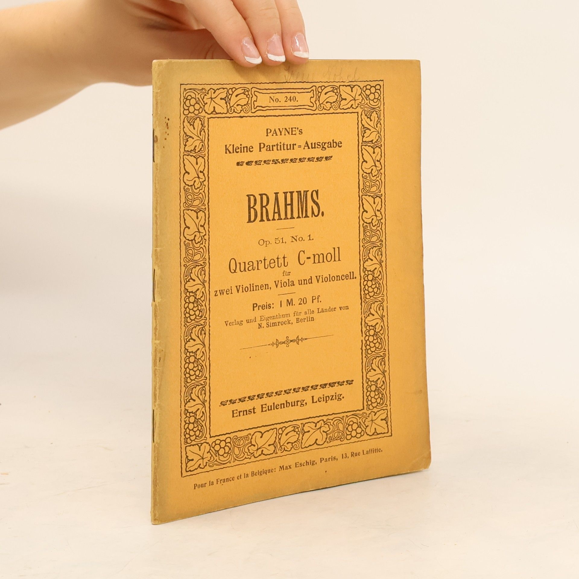 Op. 51, No. 1. Quartett C-moll für zwei Violinen, Viola und Violoncell Preis: I M. 20 Pf. Verlag und Eigenthum für alle Länder von N. Simrock, Berlin