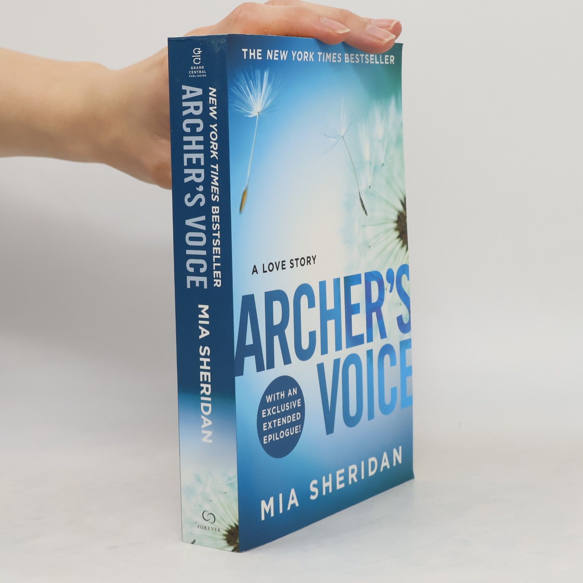Mia Sheridan Archer's Voice