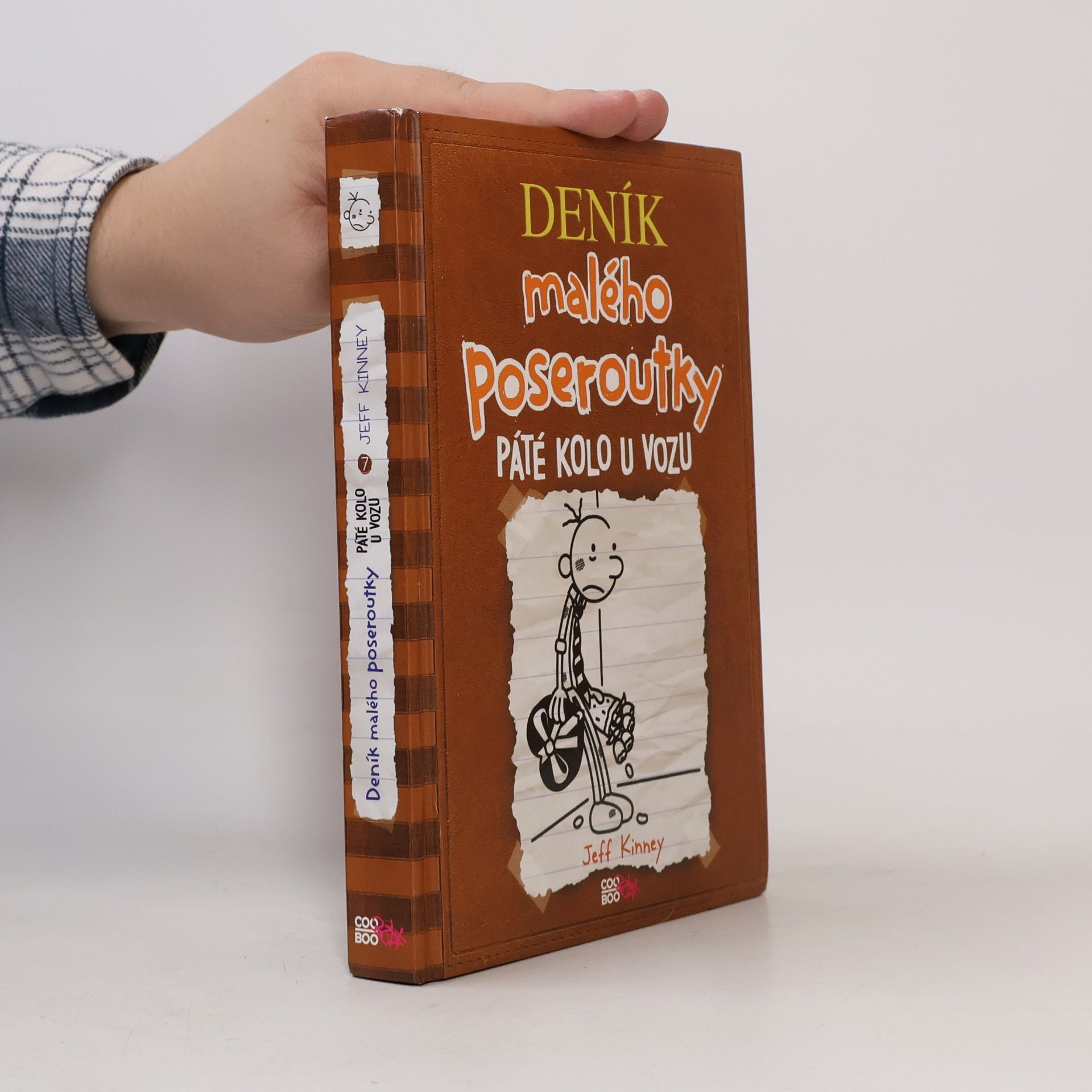 Jeff Kinney Deník malého poseroutky 7. Páté kolo u vozu