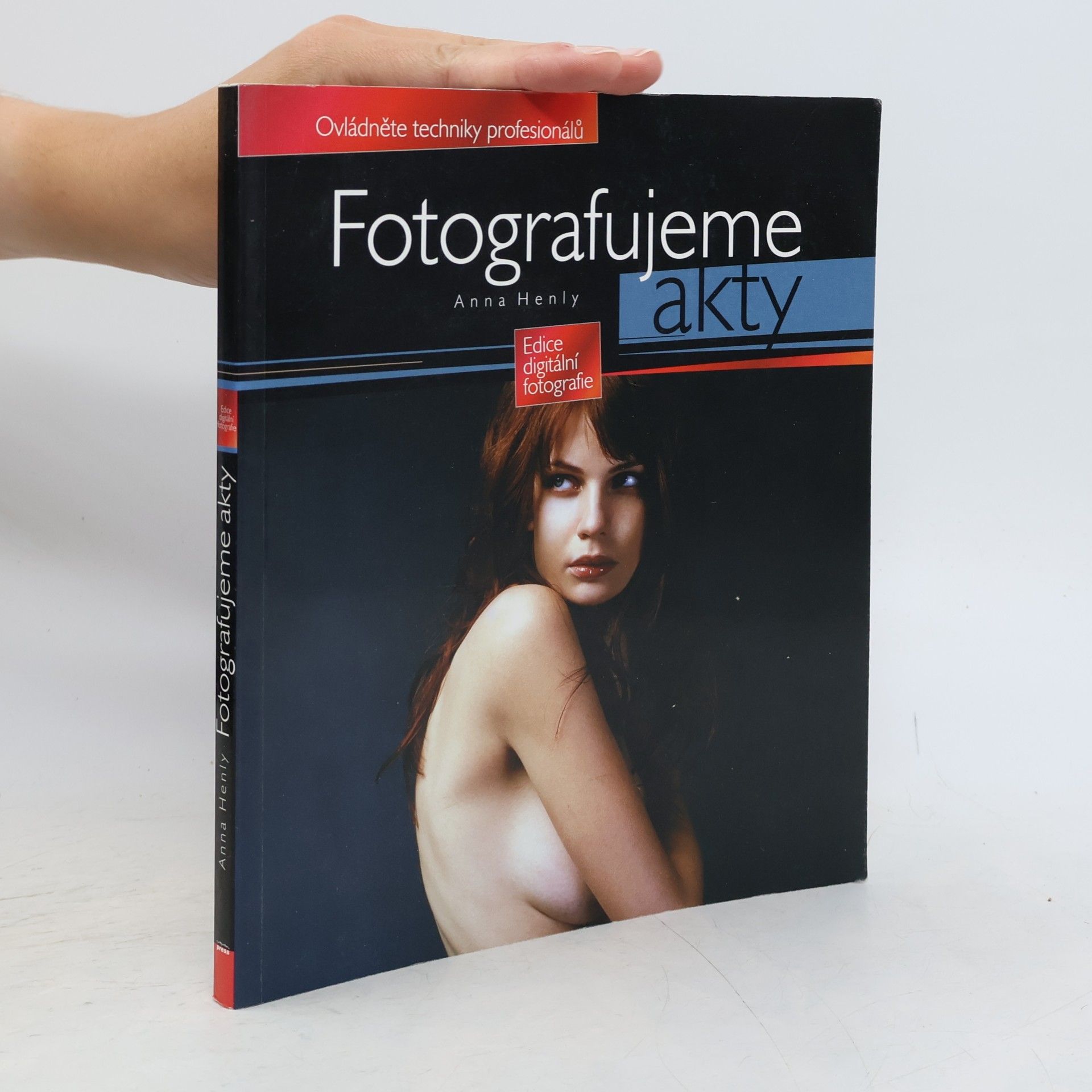 Anna Henly Fotografujeme akty