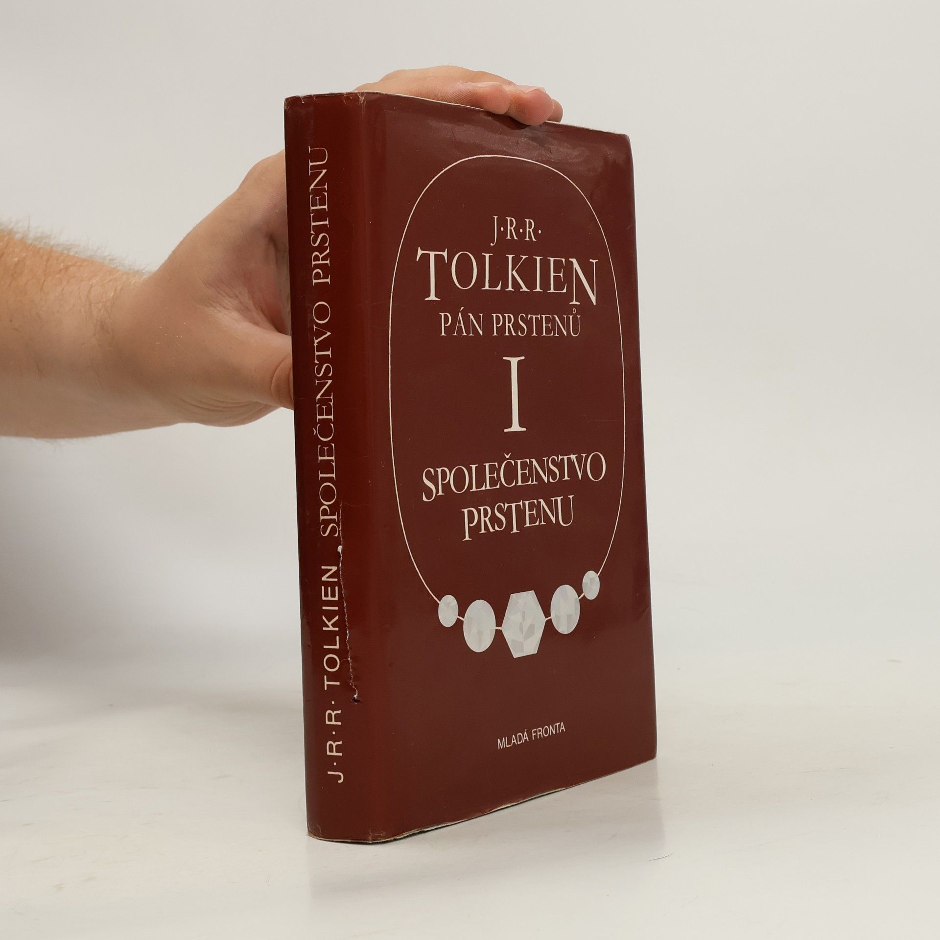 J. R. R. Tolkien Pán prstenů I. Společenstvo prstenu
