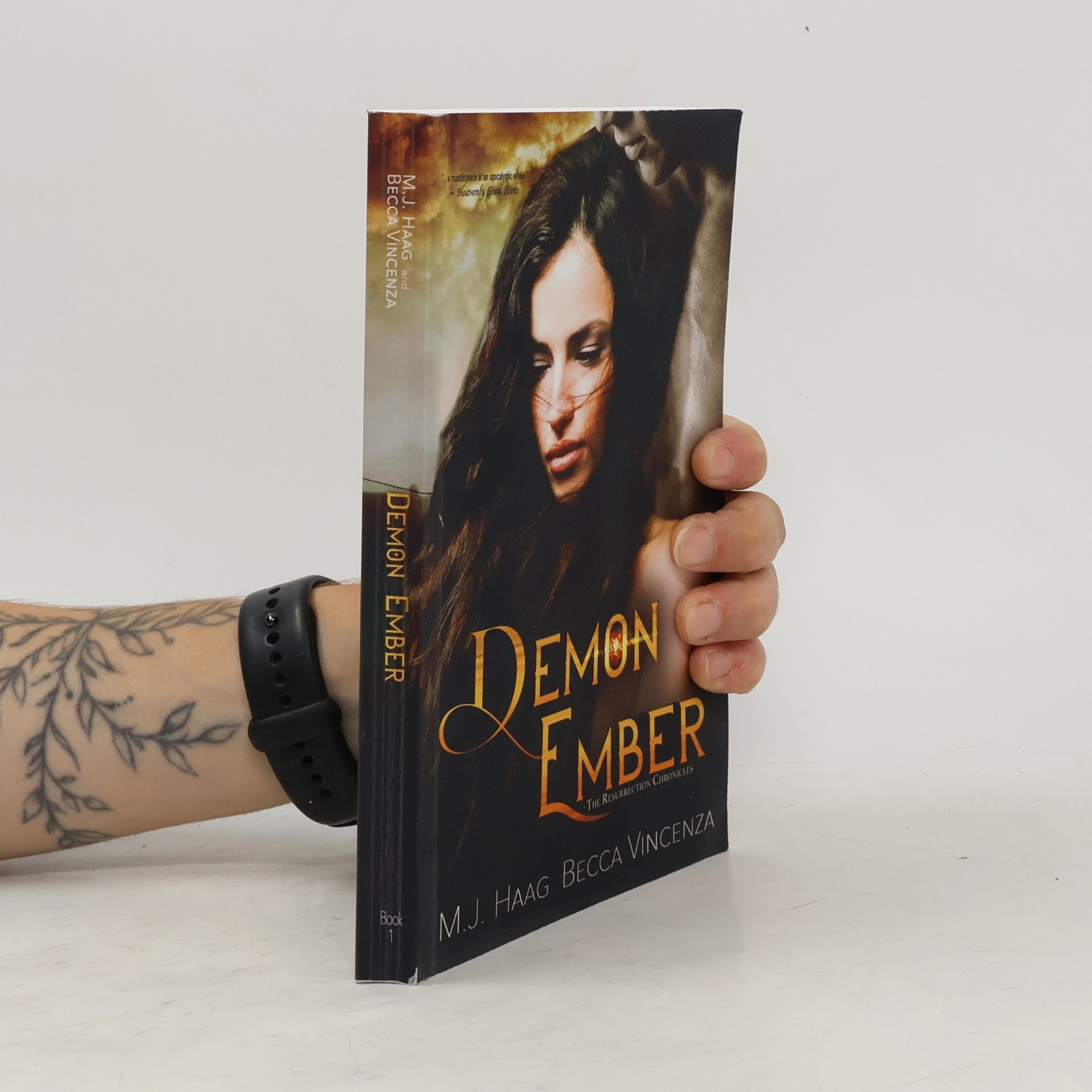 The Resurrection Chronicles - 1: Demon Ember