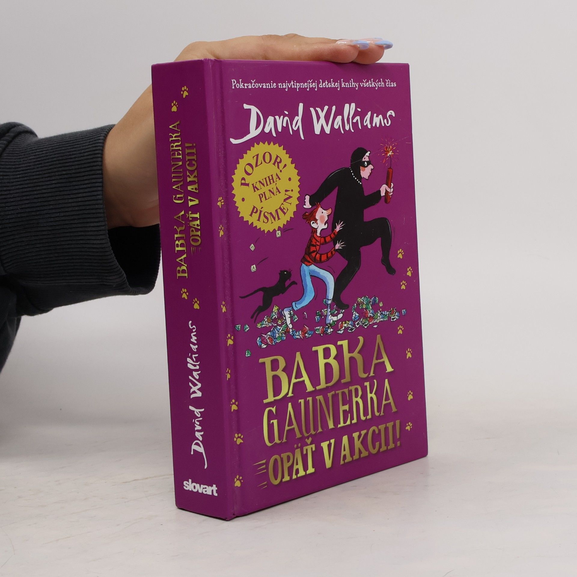David Walliams Babka gaunerka opäť v akcii