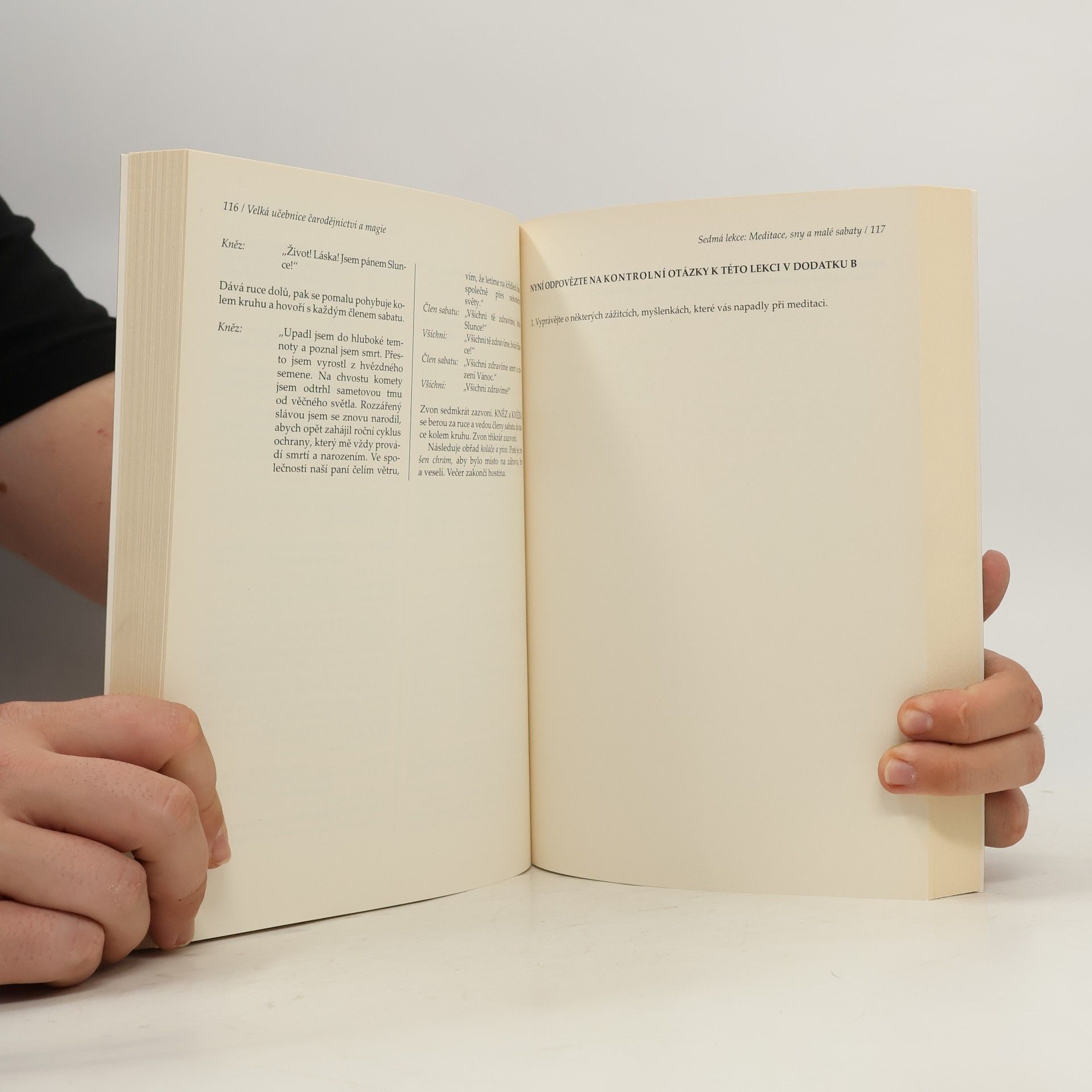 Raymond Buckland Velká učebnice čarodějnictví a magie