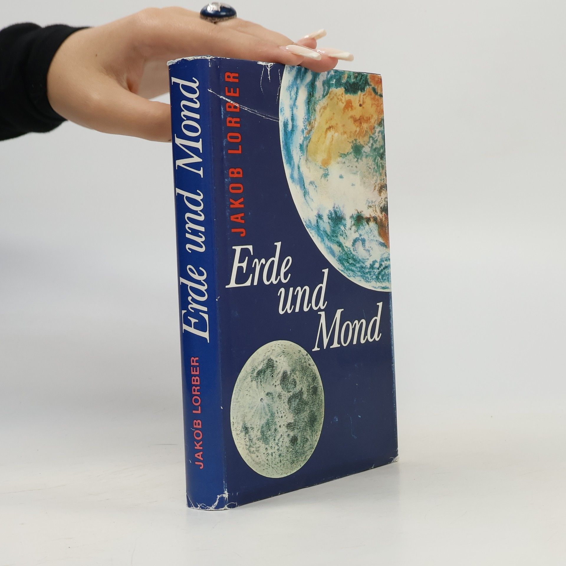 Erde und Mond