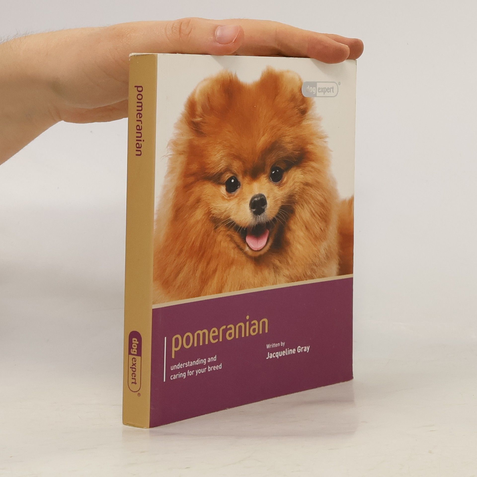 Jacqueline Gray Pomeranian - Dog Expert