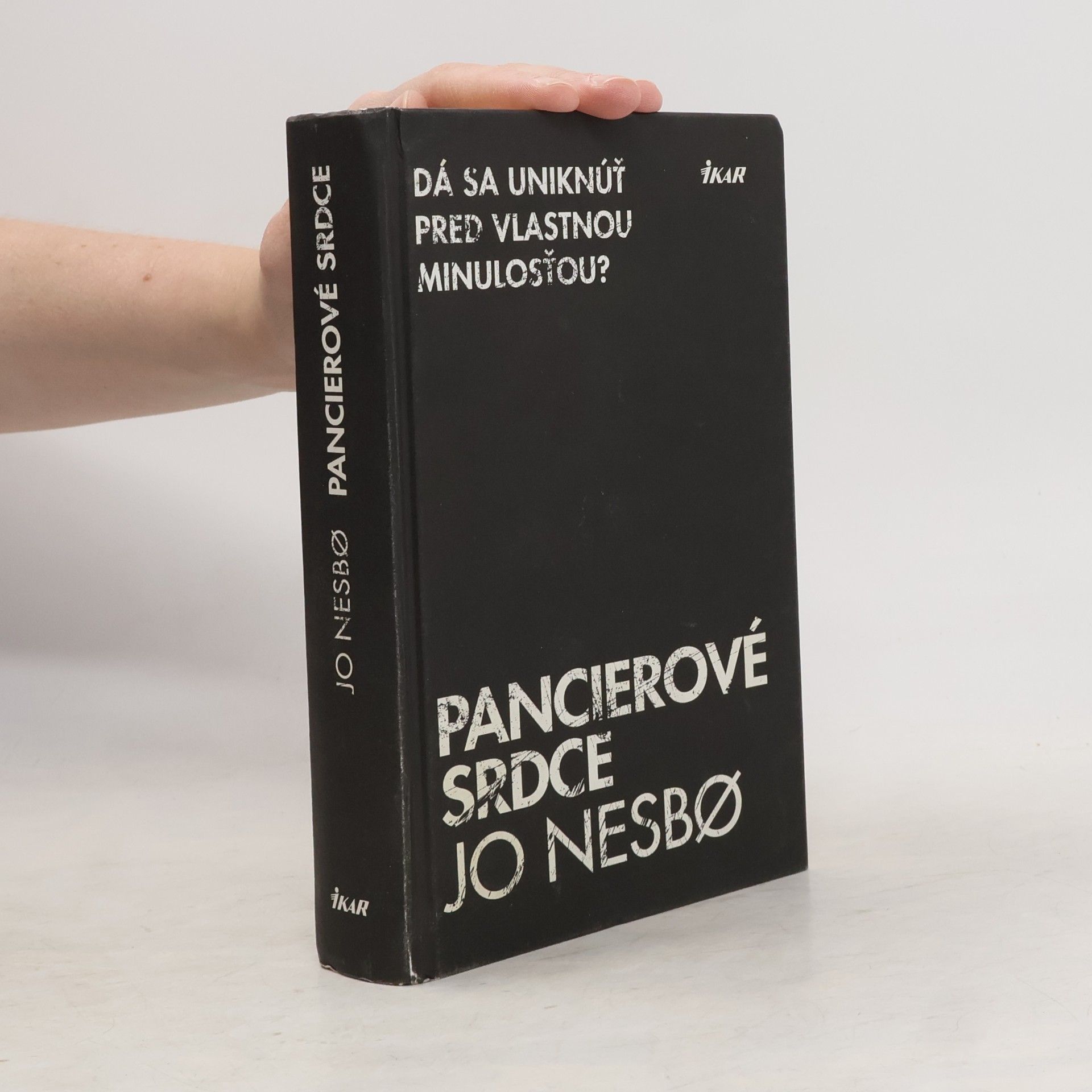 Jo Nesbø Pancierové srdce