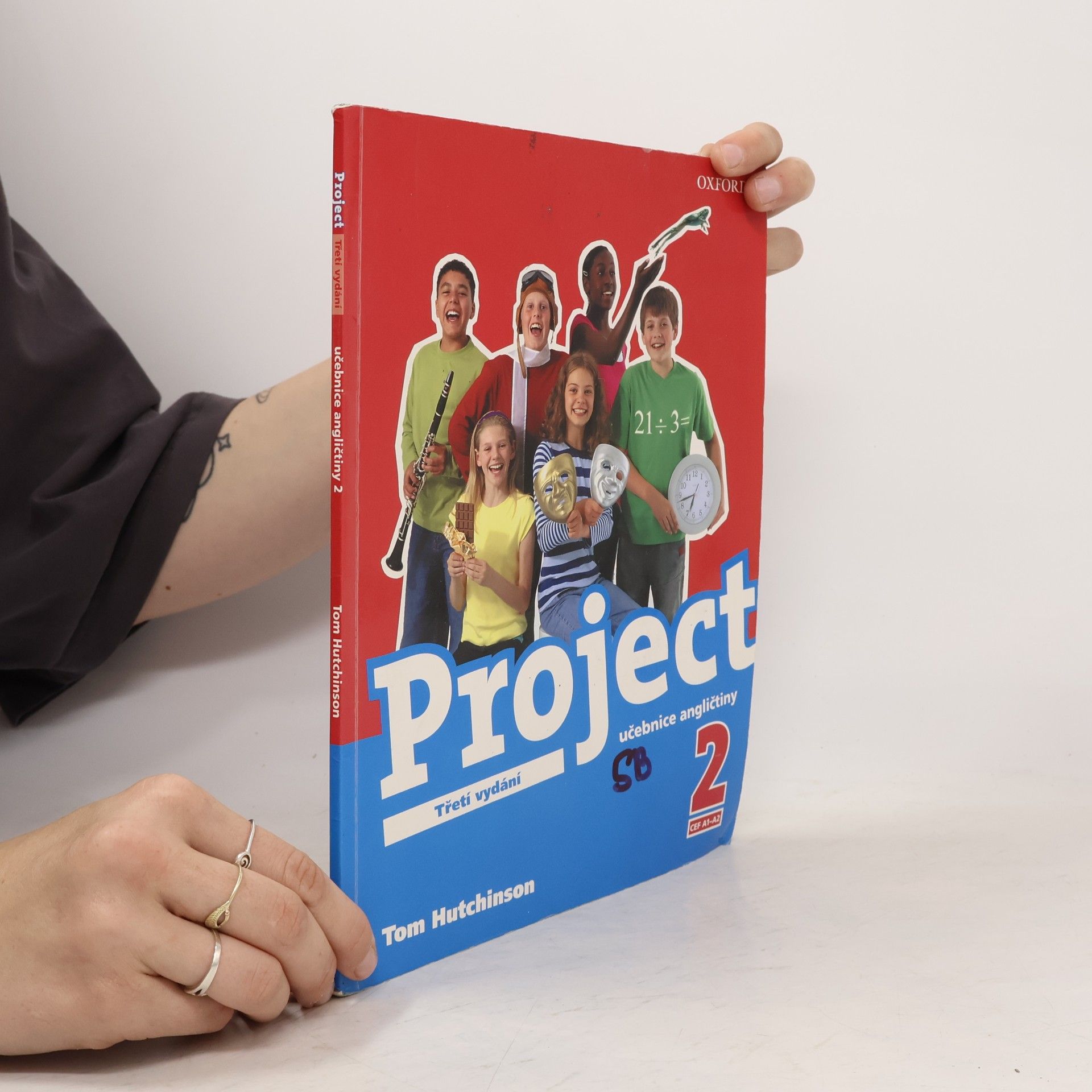 Tom Hutchinson Project 2. Učebnice angličtiny