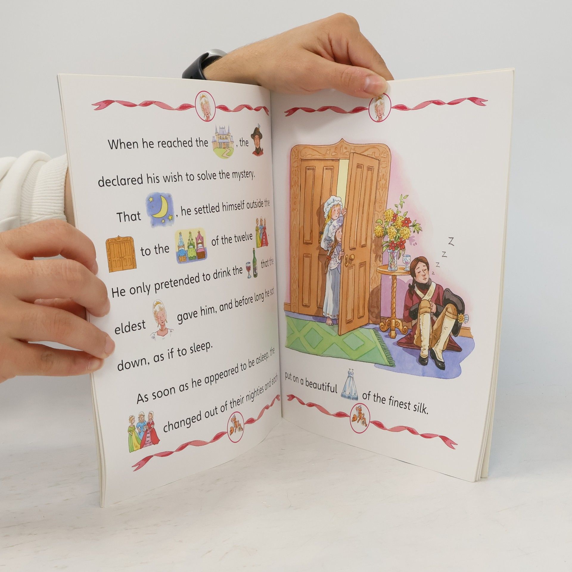 Award Publications Ltd Princess Tales: The Twelve Dancing Princesses - Read Along With Me Book & CD