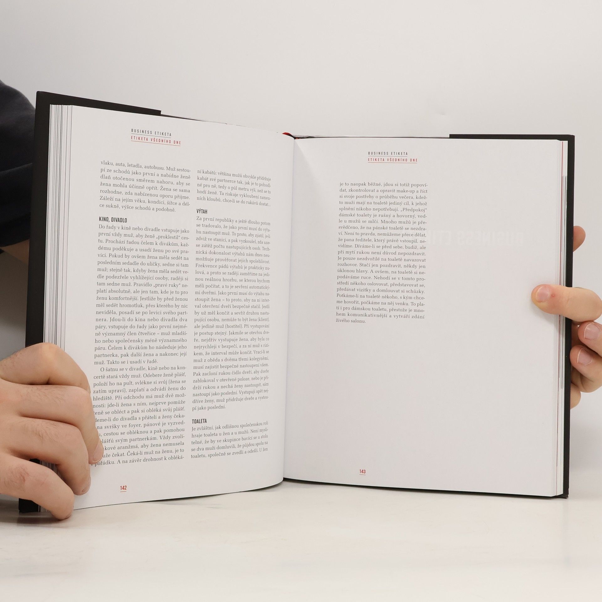 Ladislav Špaček Business etiketa a komunikace