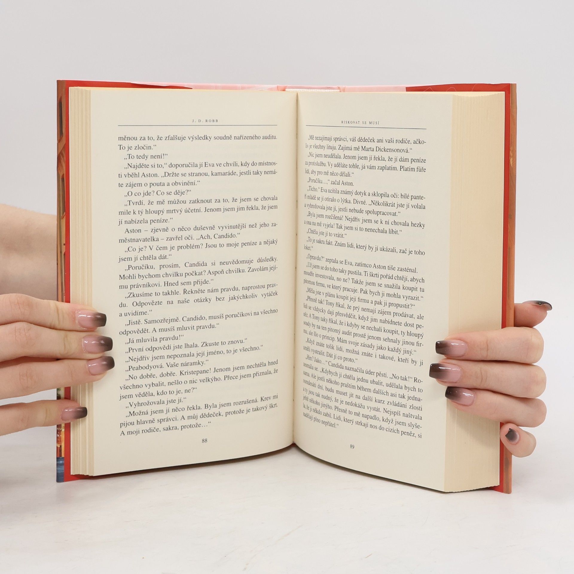 Nora Roberts Riskovat se musí