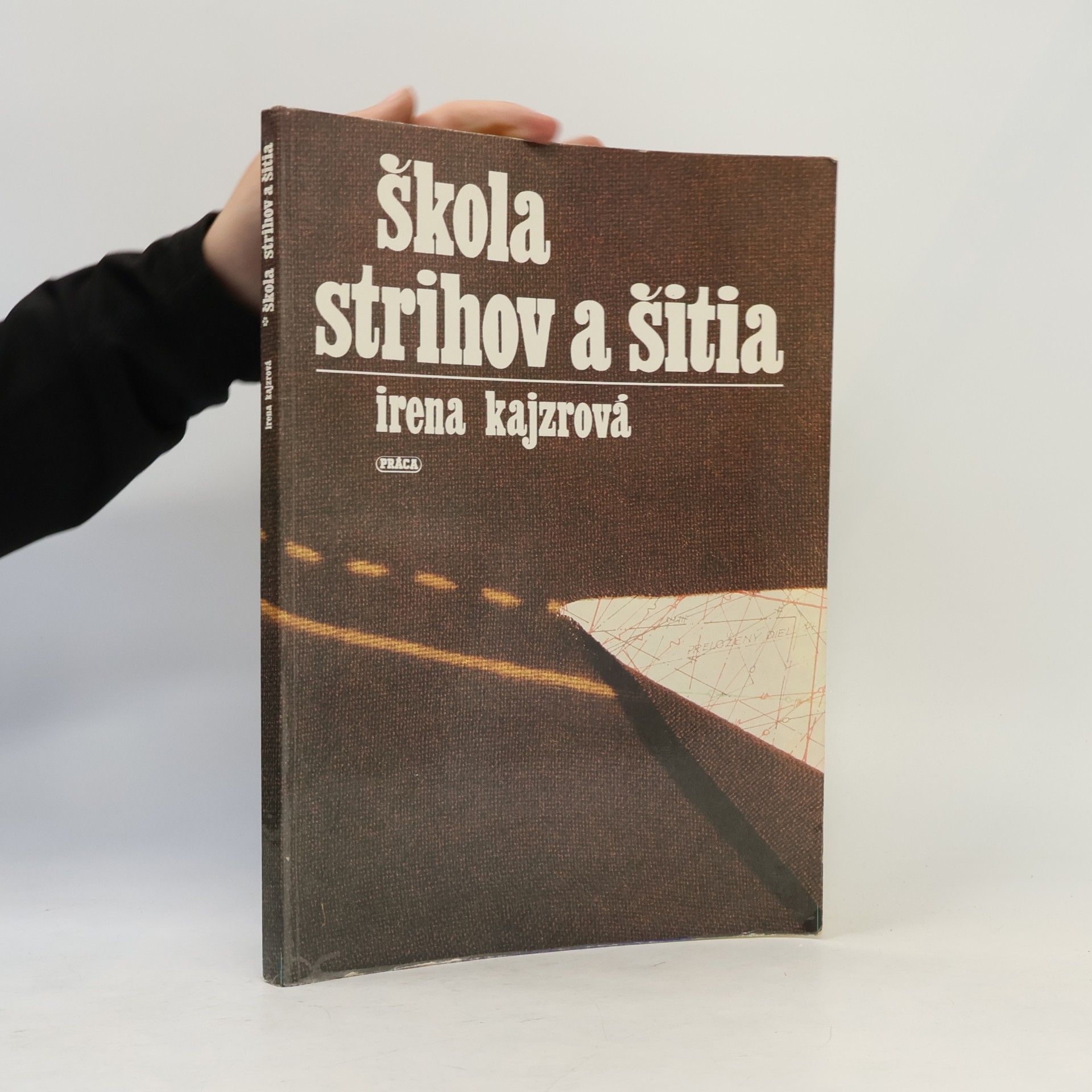Irena Kajzrová Škola strihov a šitia