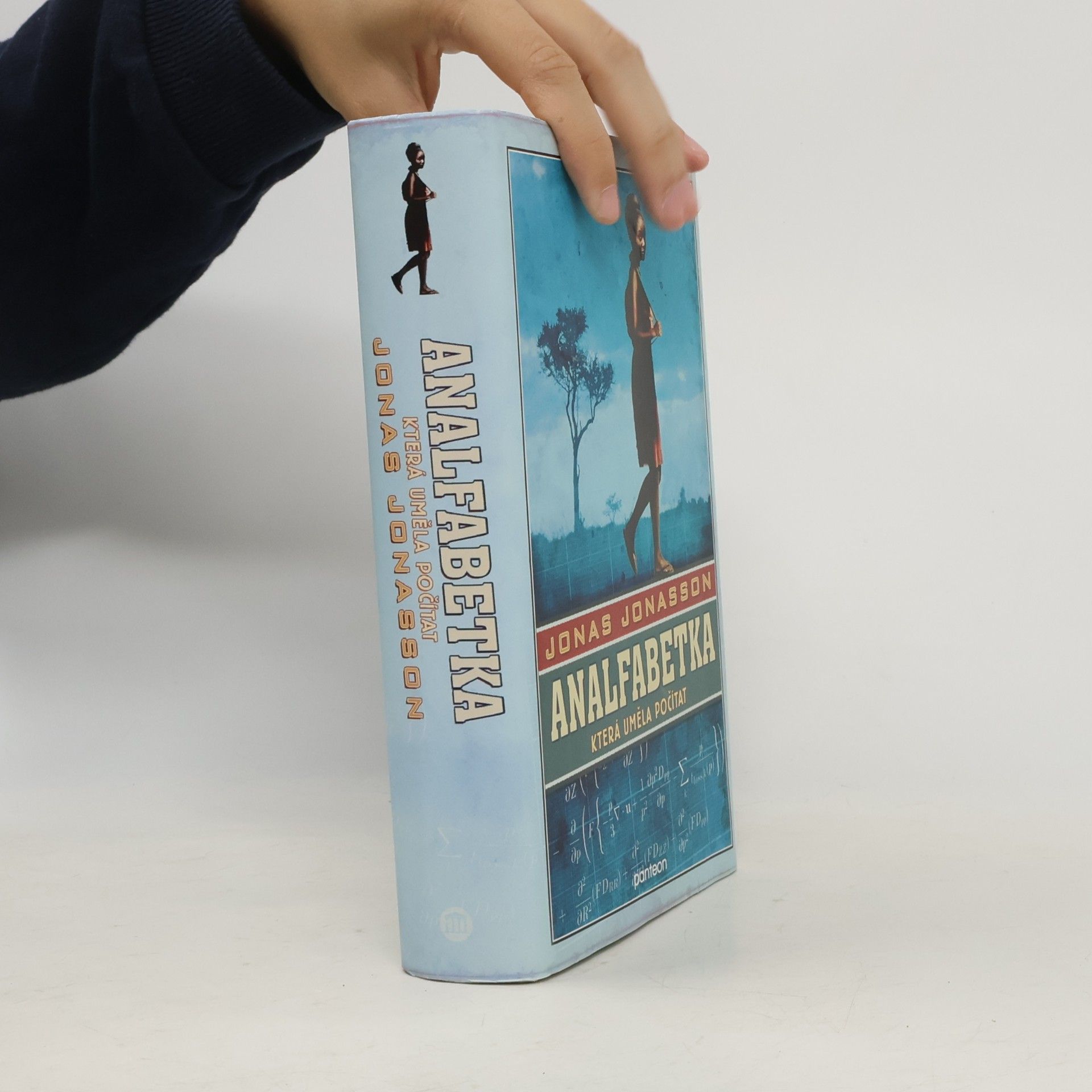 Jonas Jonasson Analfabetka, která uměla počítat