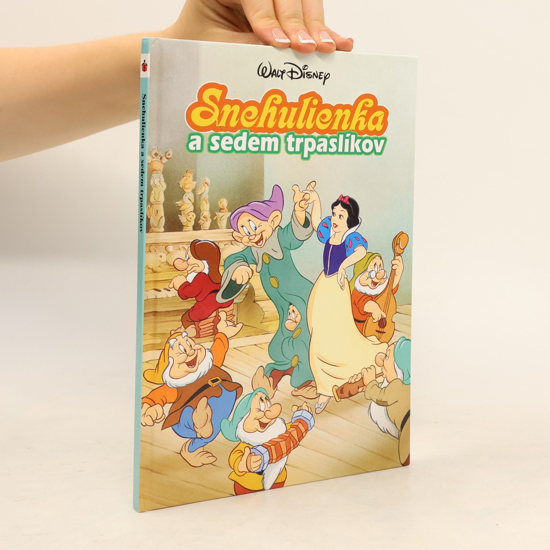 Walt Disney Snehulienka a sedem trpaslíkov