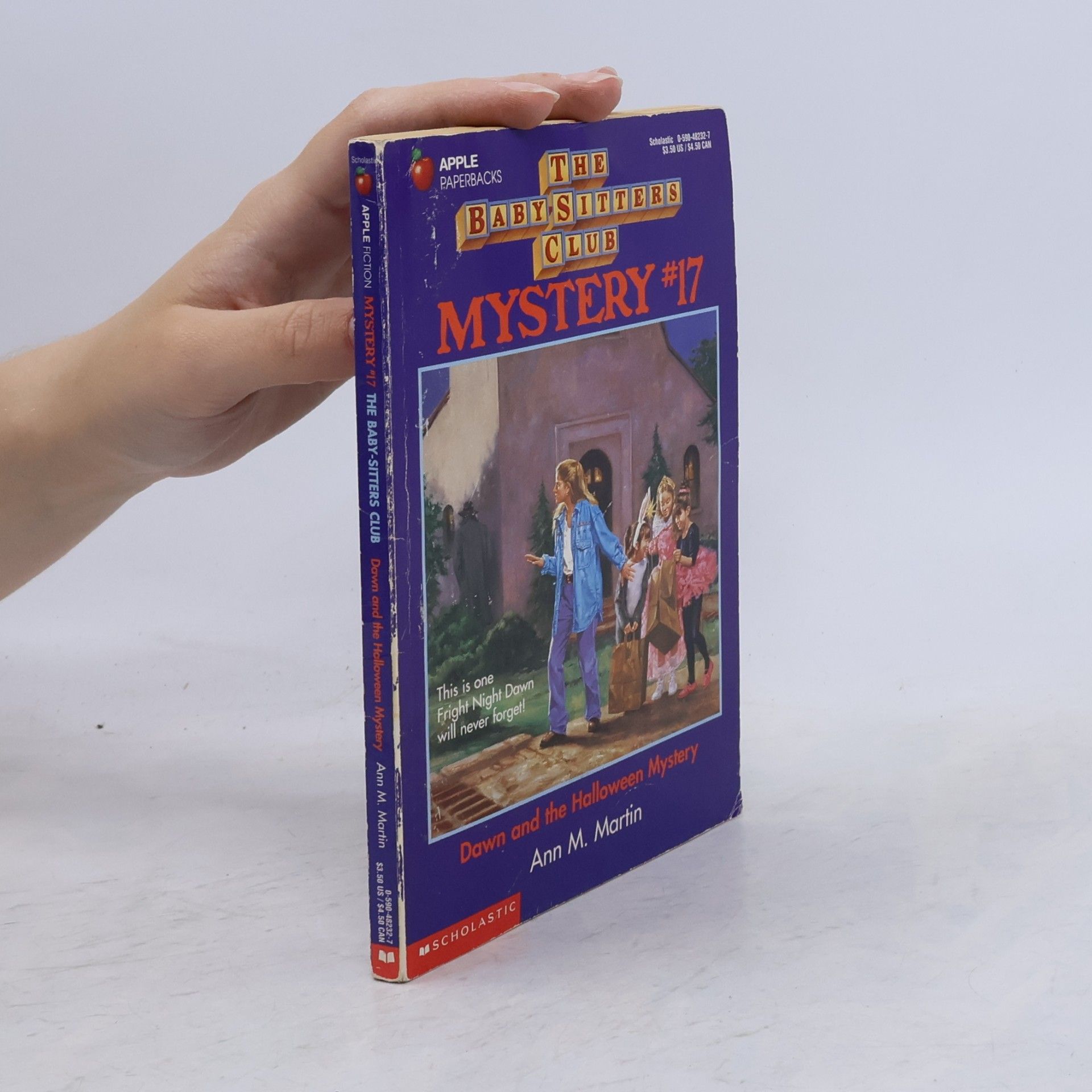 Ann M. Martin Dawn and the Halloween Mystery