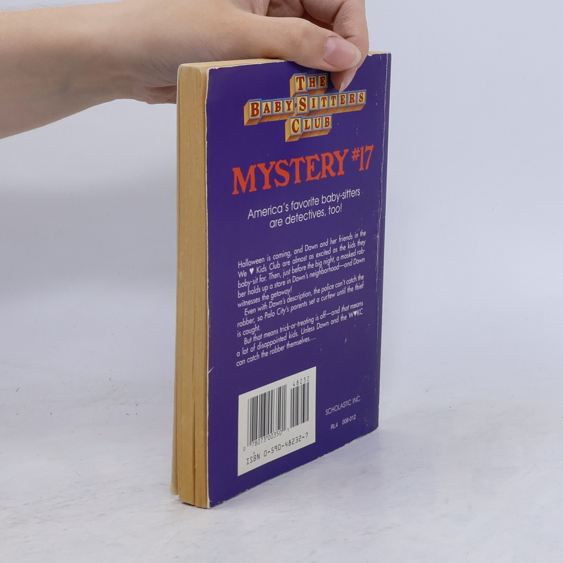 Ann M. Martin Dawn and the Halloween Mystery