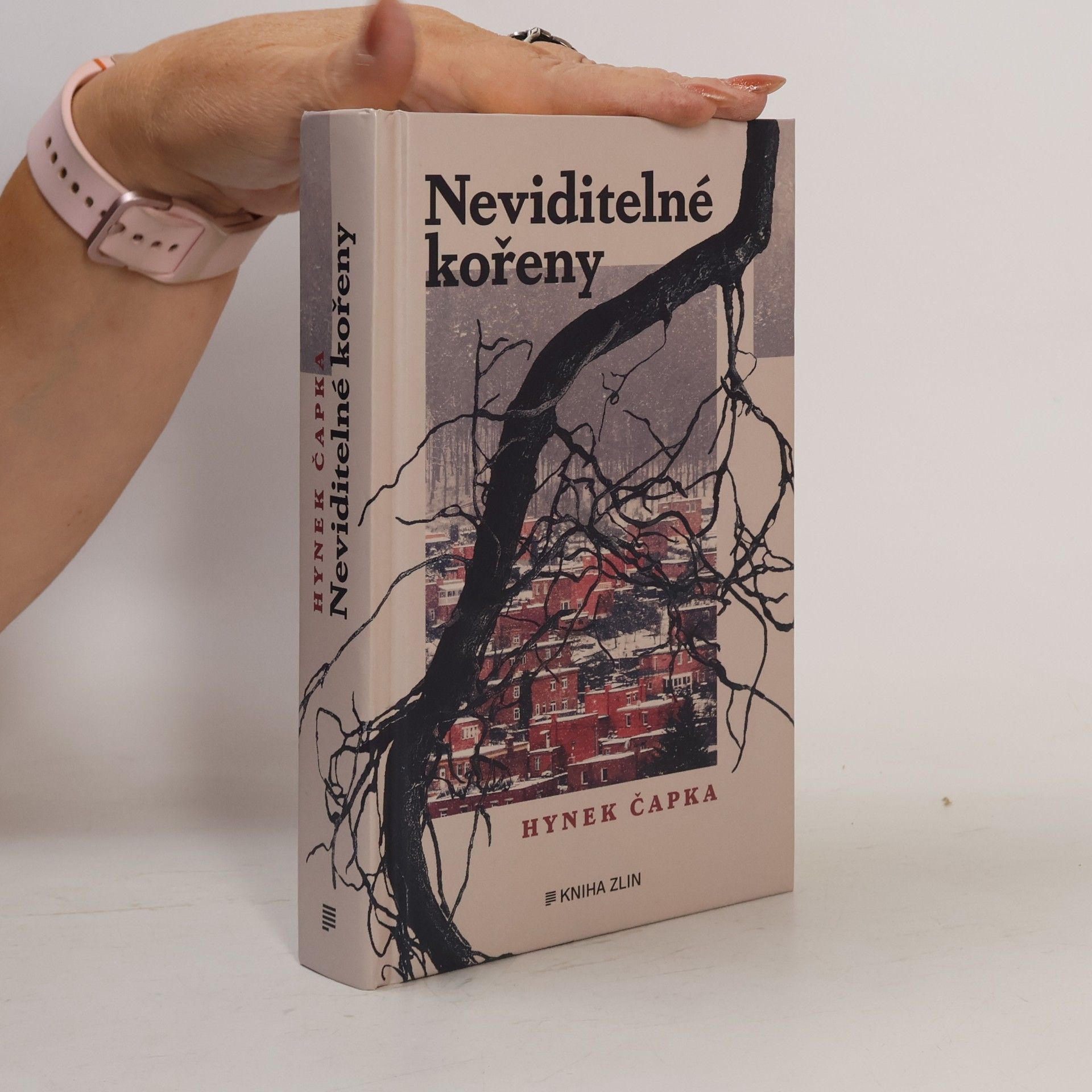 Neviditelné kořeny