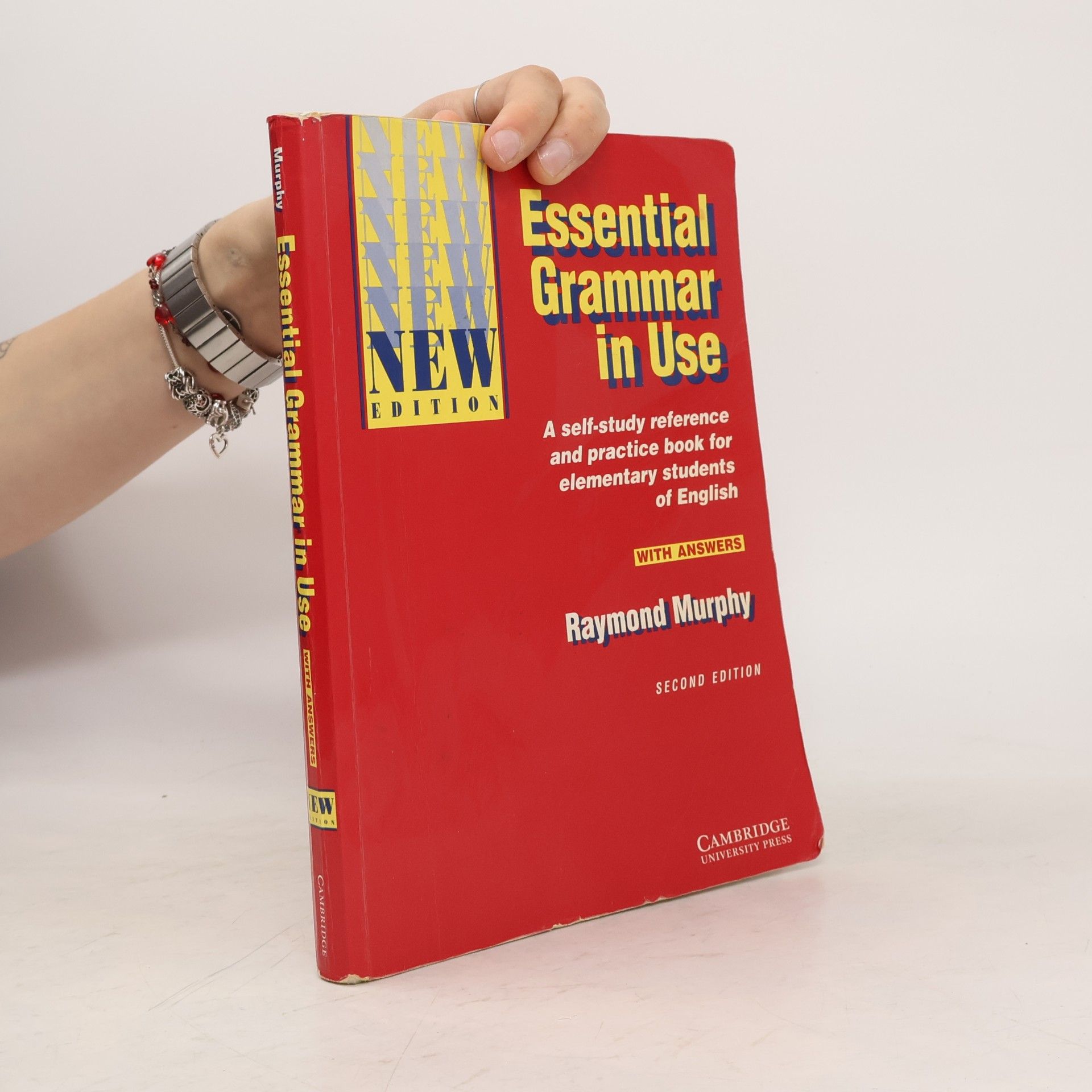 Raymond Murphy Essential Grammar in Use. With answers