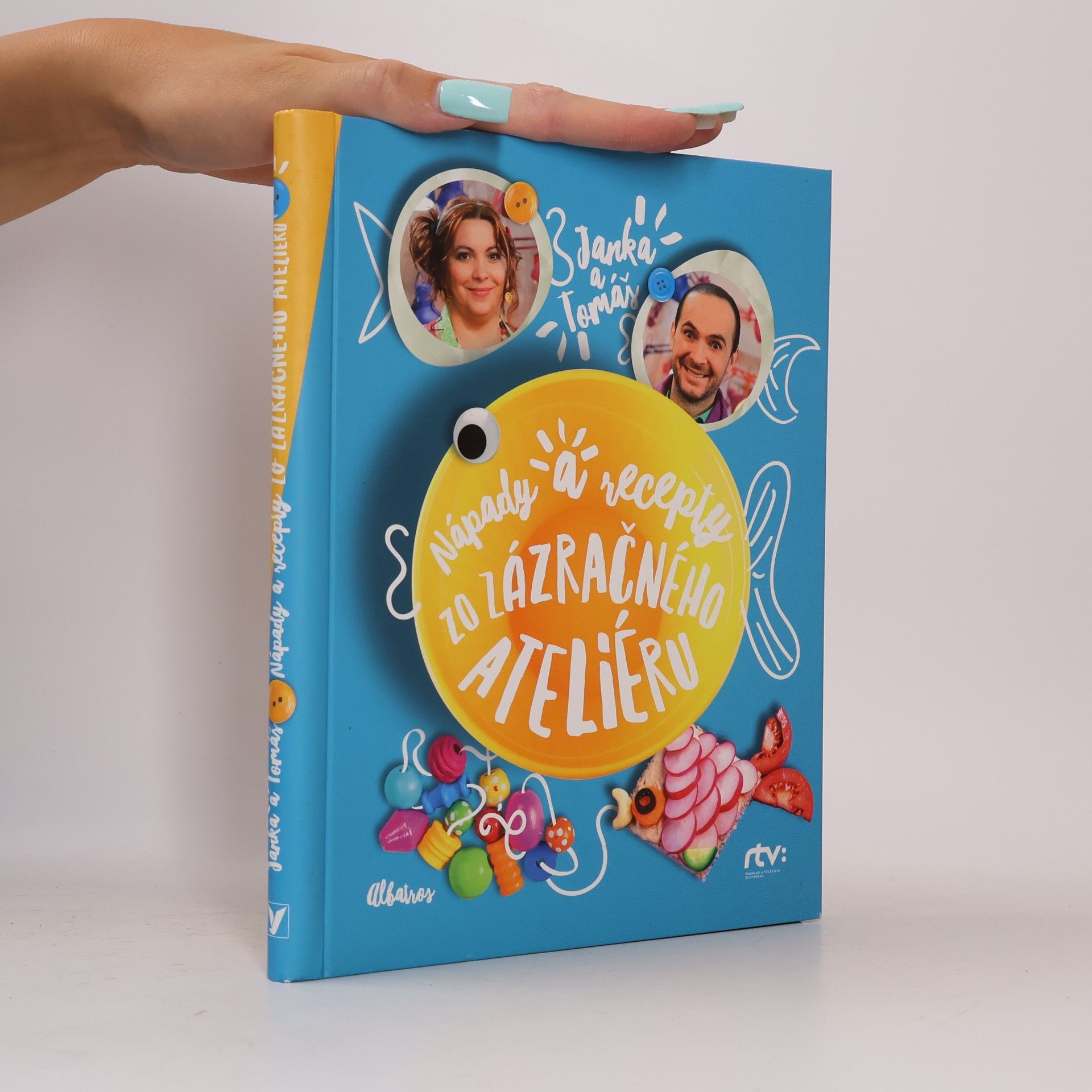 Autorenkollektiv Nápady a recepty zo zázračného ateliéru
