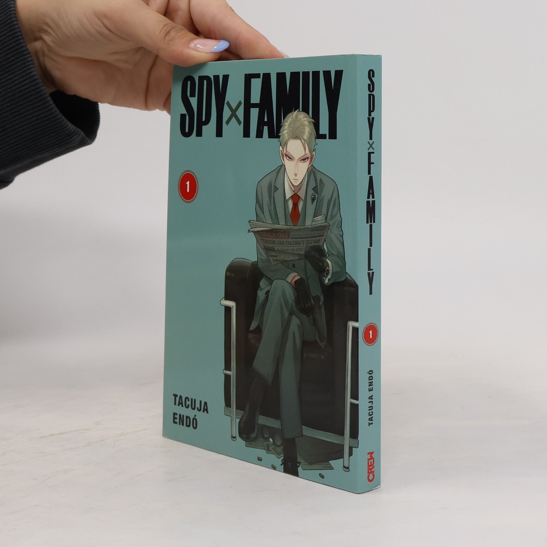 Tacuja Endó Spy x Family 1