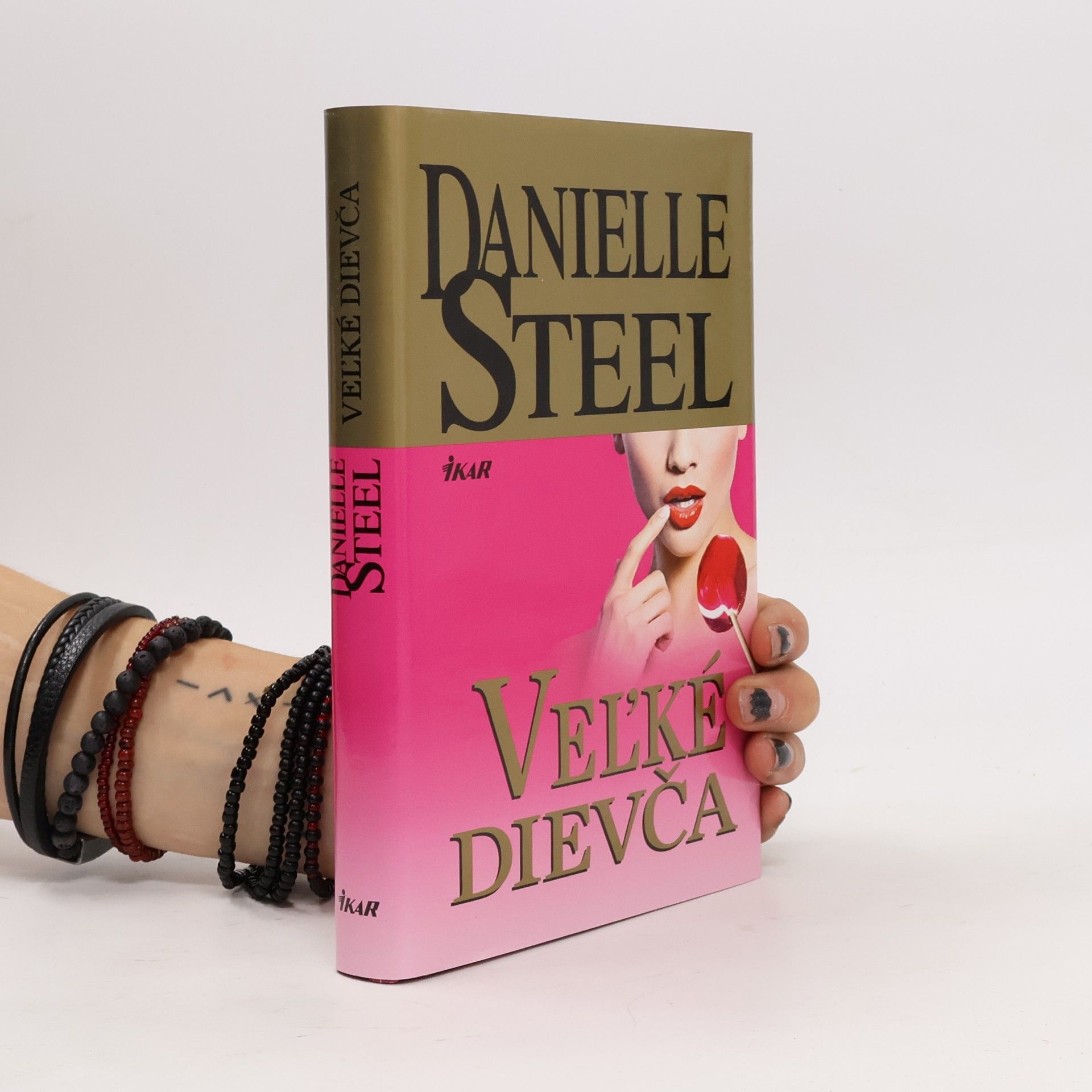 Danielle Steel Veľké dievča