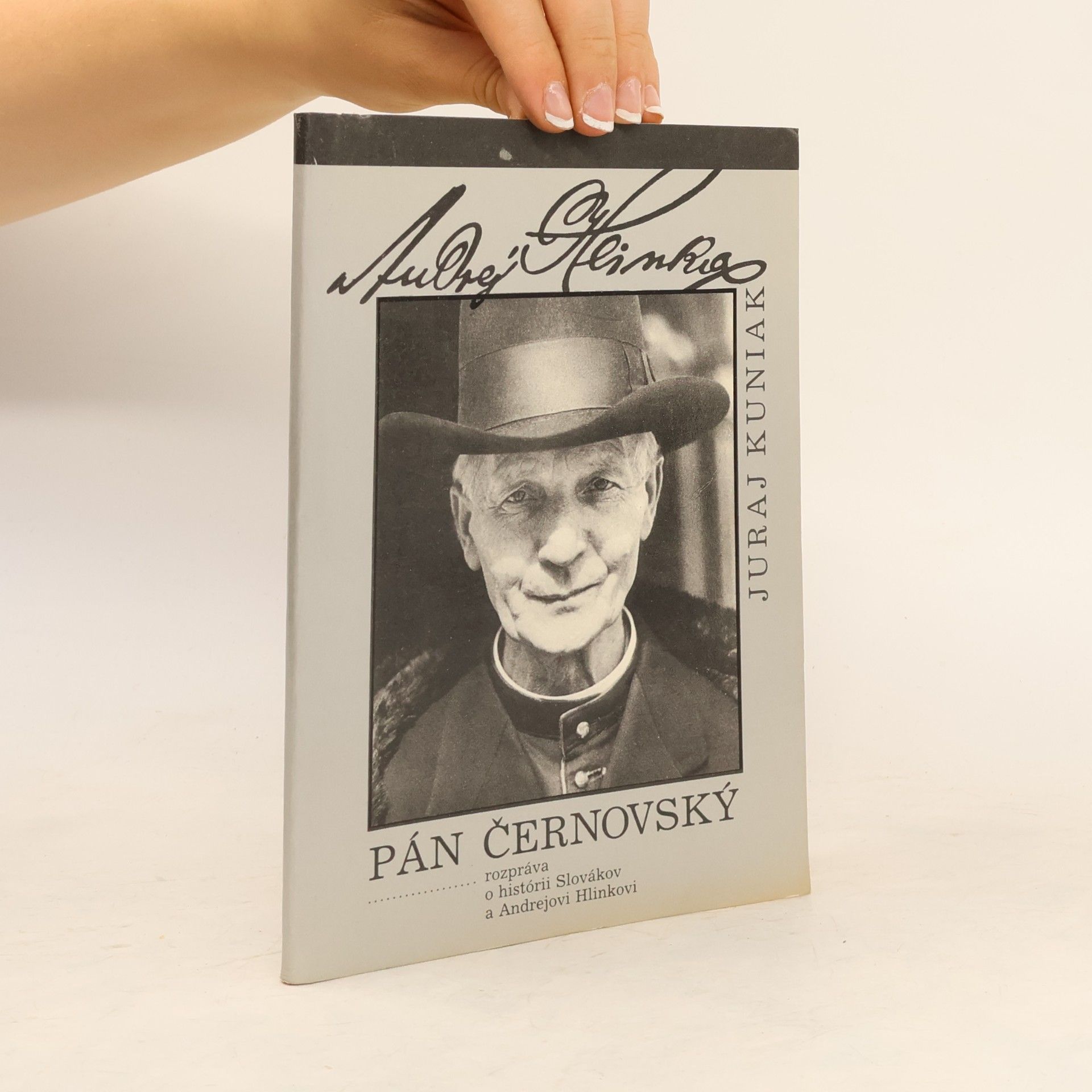 Pán Černovský rozpráva o histórii Slovákov a Andrejovi Hlinkovi