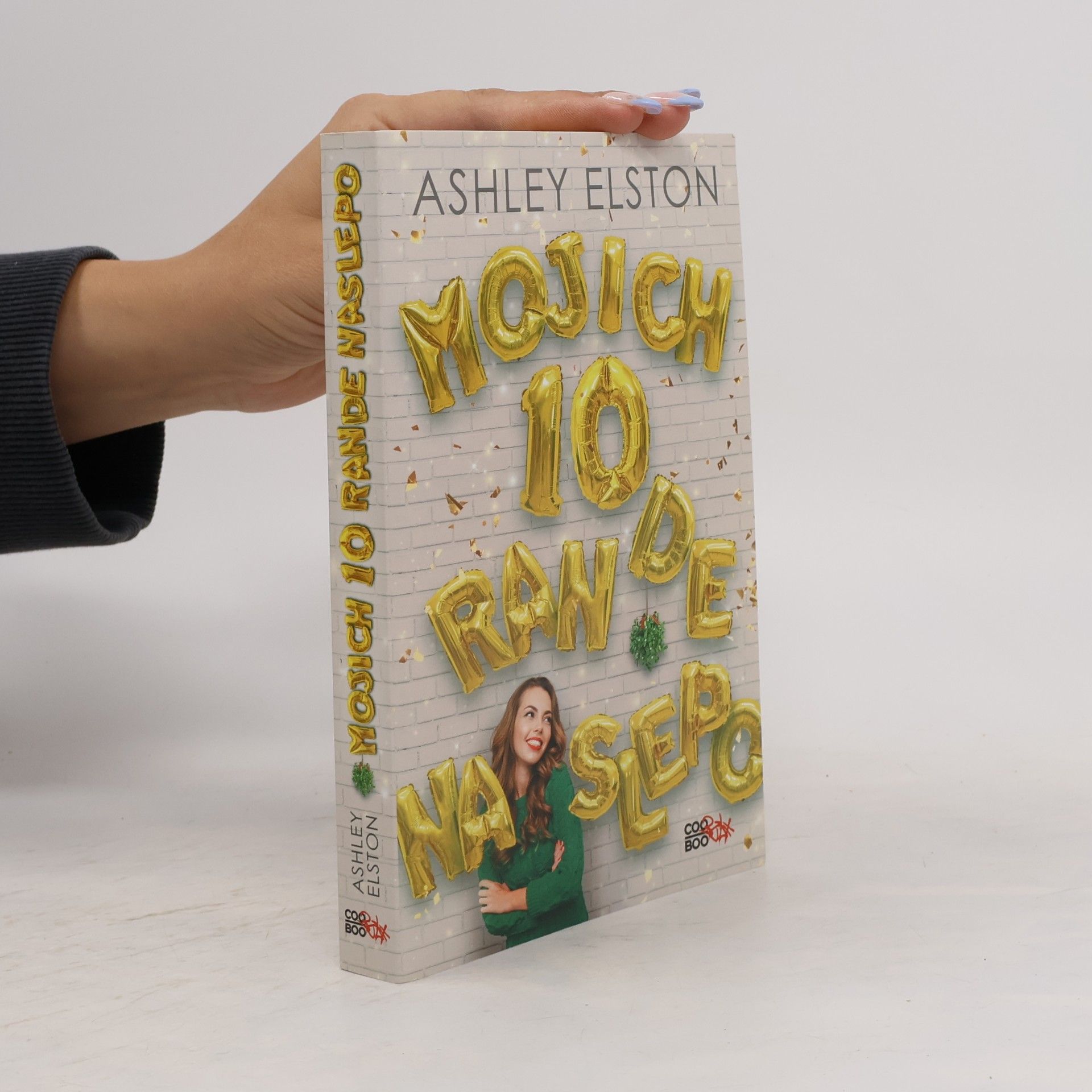 Ashley Elston Mojich 10 rande naslepo
