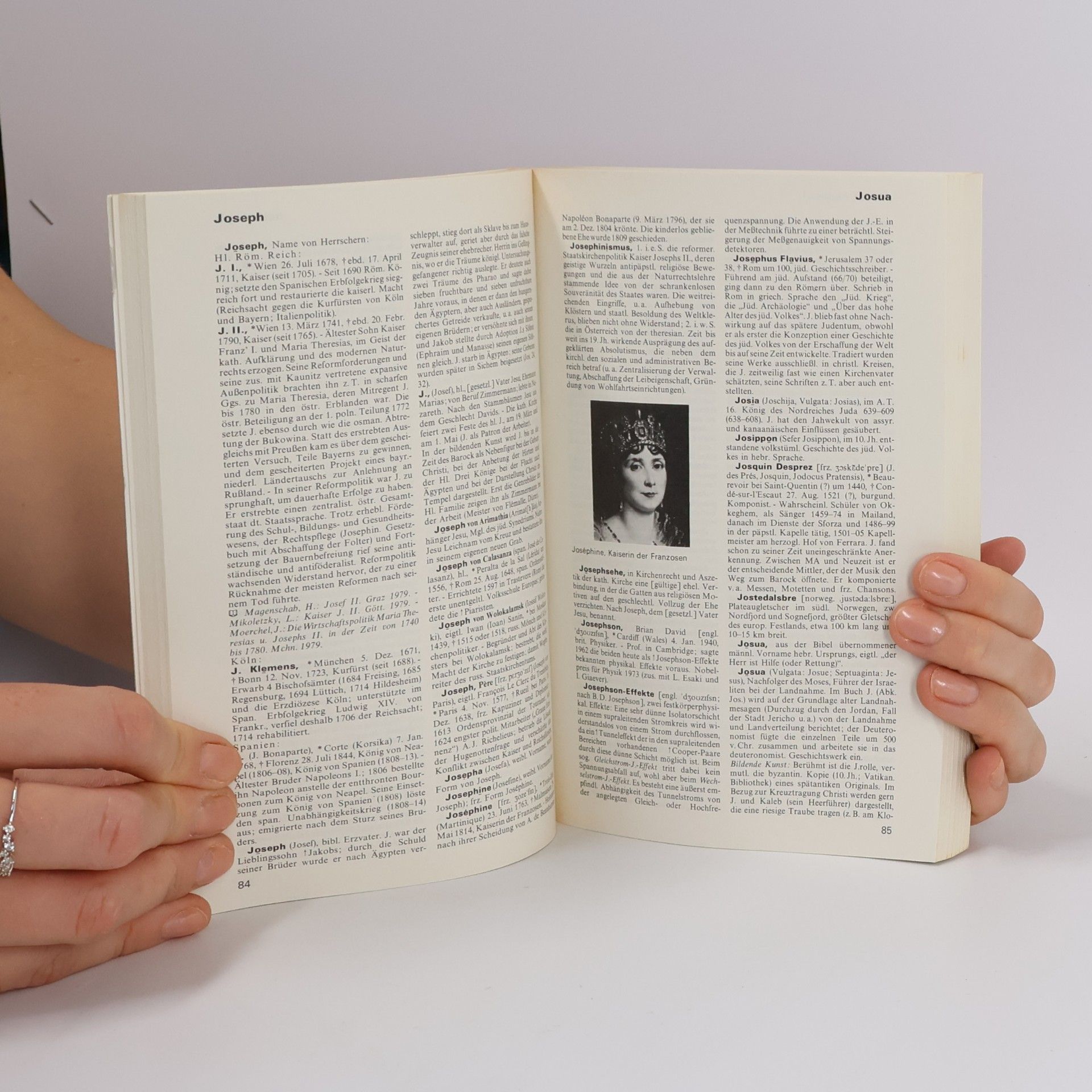 Autorenkollektiv Meyers grosses Taschenlexikon 11