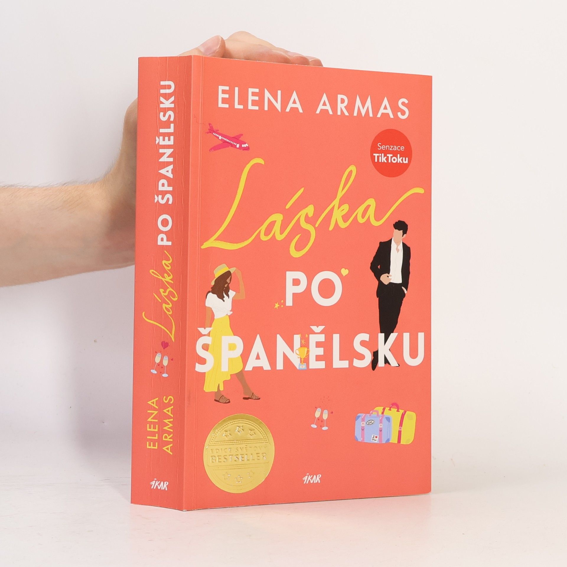 Elena Armas Láska po španělsku
